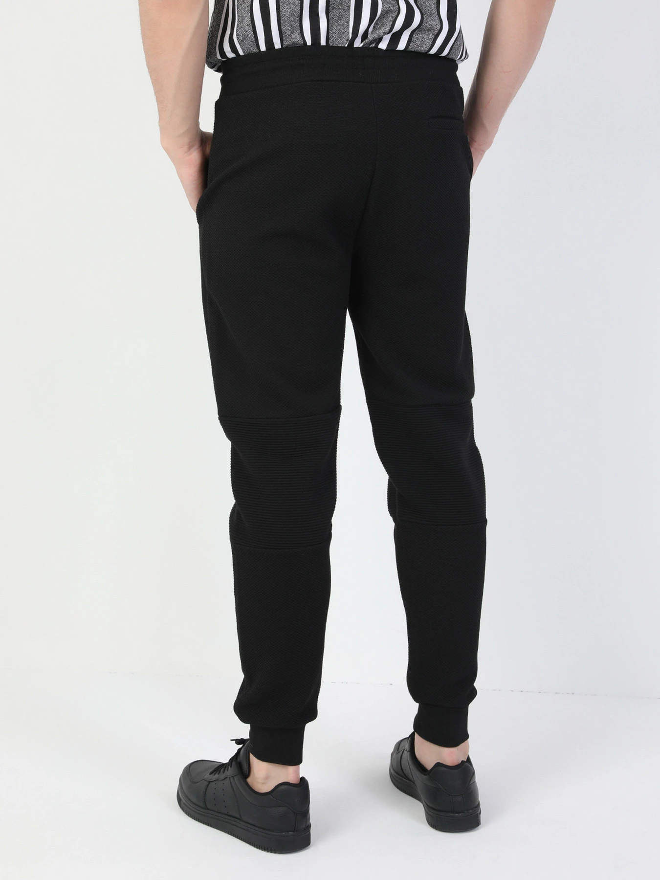 Брюки Colin’s модель CL1046052BLK Брюки Colin’s модель CL1046052BLK Фото