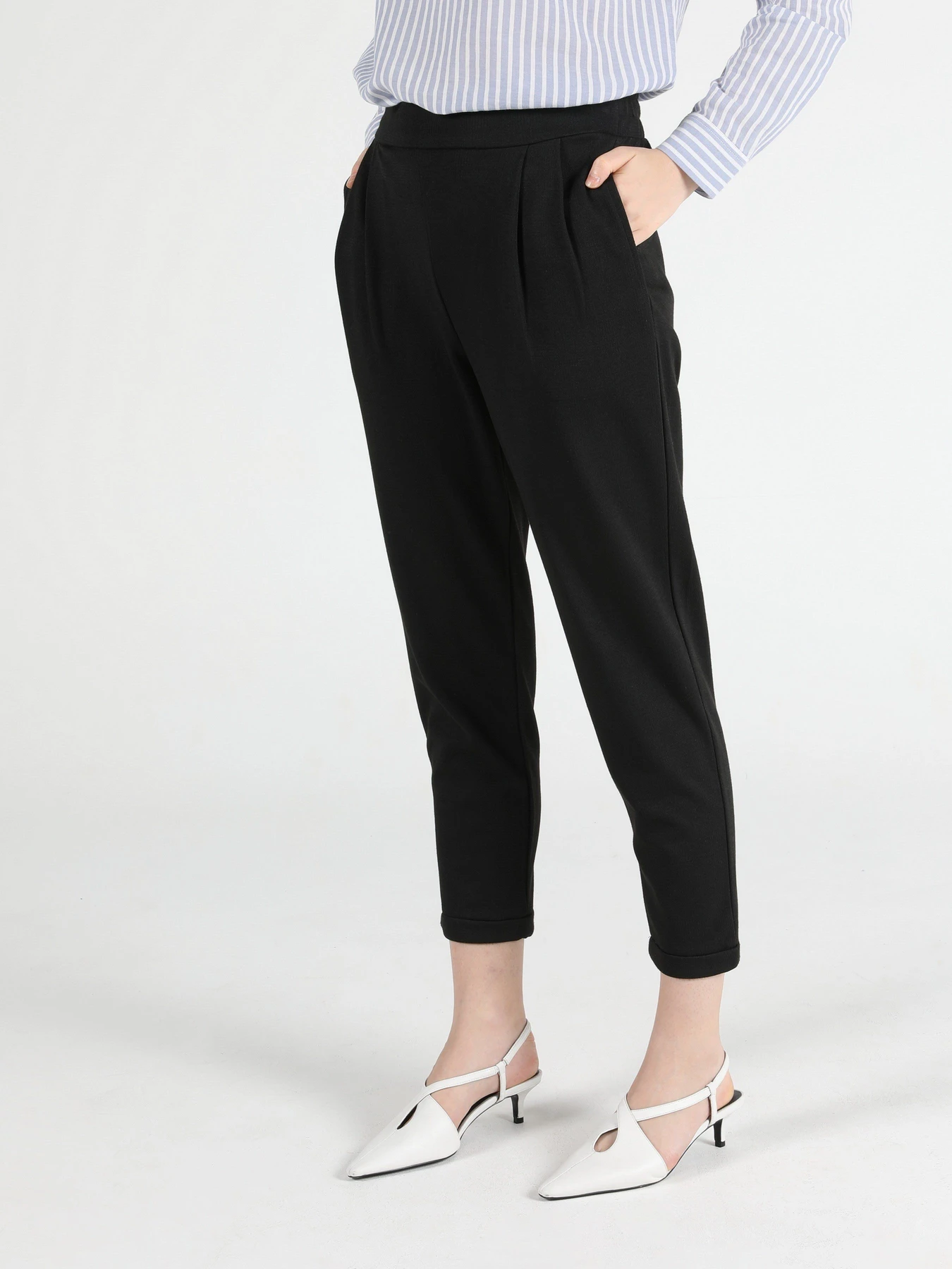Брюки Colin’s модель CL1050528BLK Брюки Colin’s модель CL1050528BLK Фото