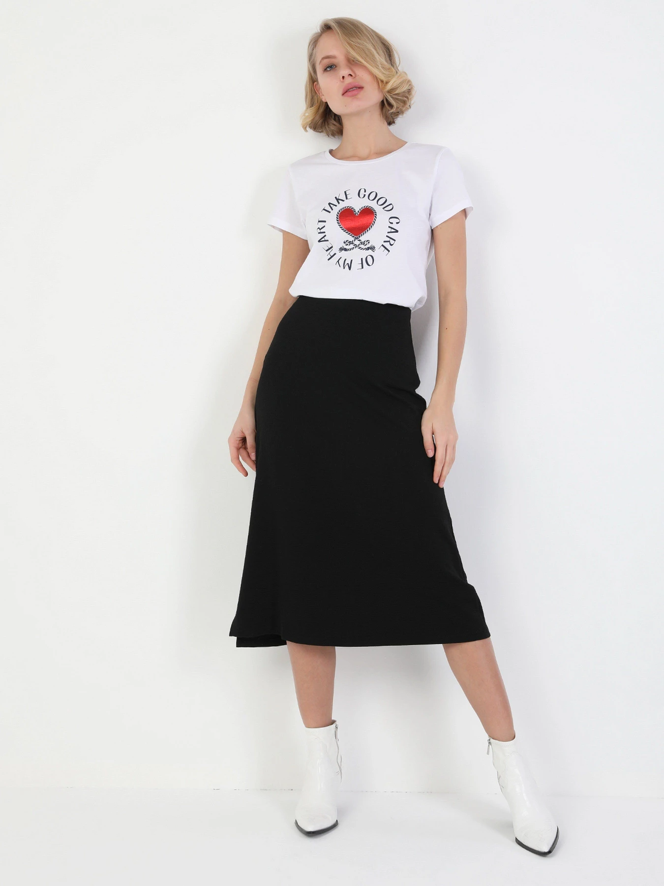 Юбки Colin’s модель CL1048342BLK Юбки Colin’s модель CL1048342BLK Фото