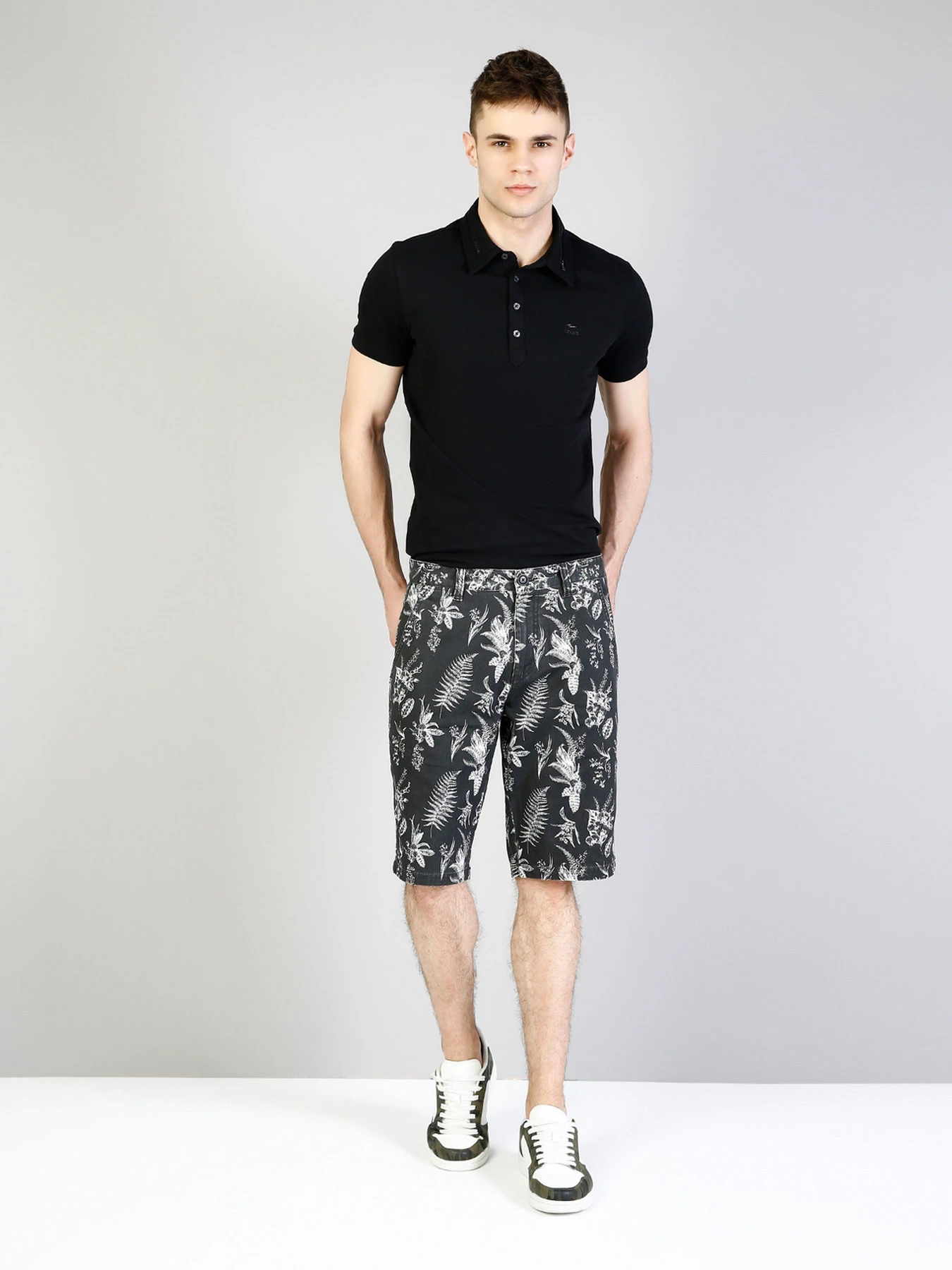 Шорты Colin’s модель CL1033268BLK Фото