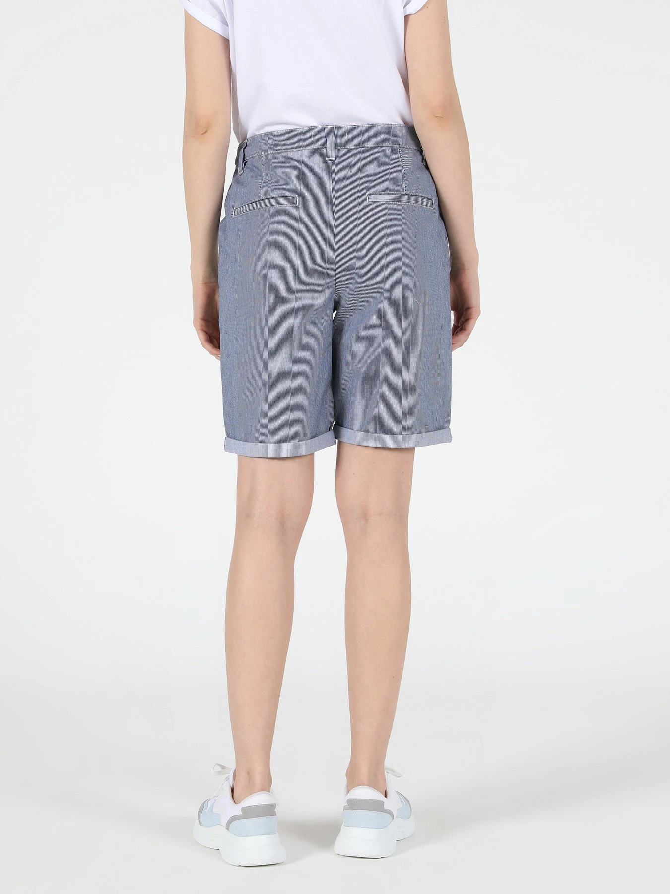 Шорти Colin’s модель CL1048948LNV Шорти Colin’s модель CL1048948LNV Фото