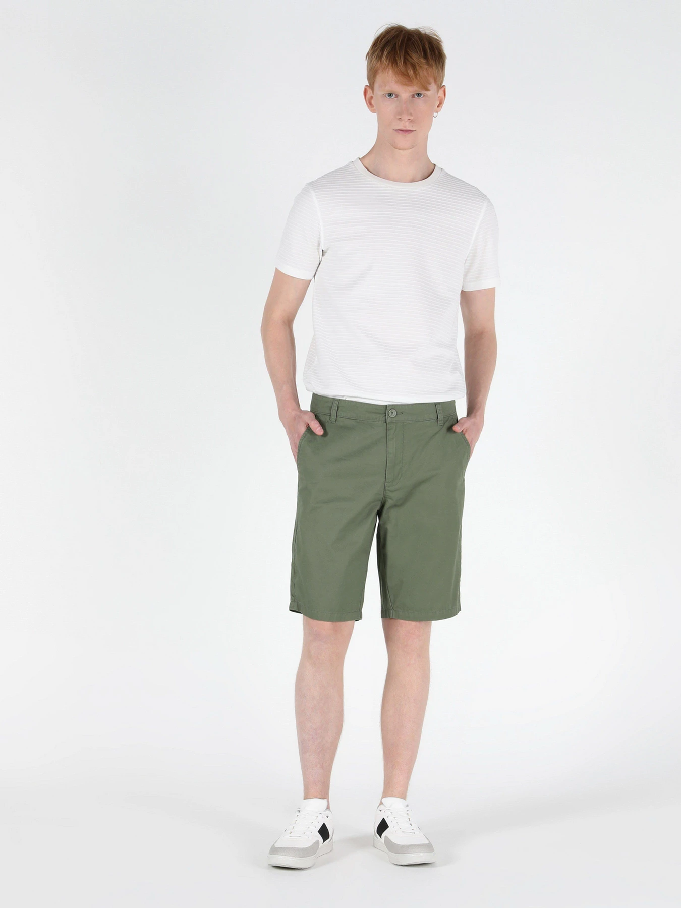 Шорты Colin’s модель CL1049506LKH Фото