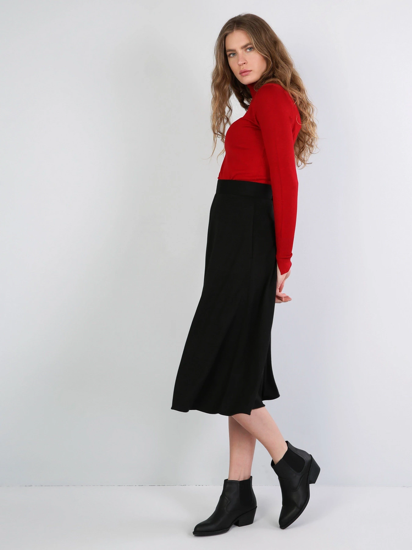 Спідниці Colin’s модель CL1044921BLK Фото