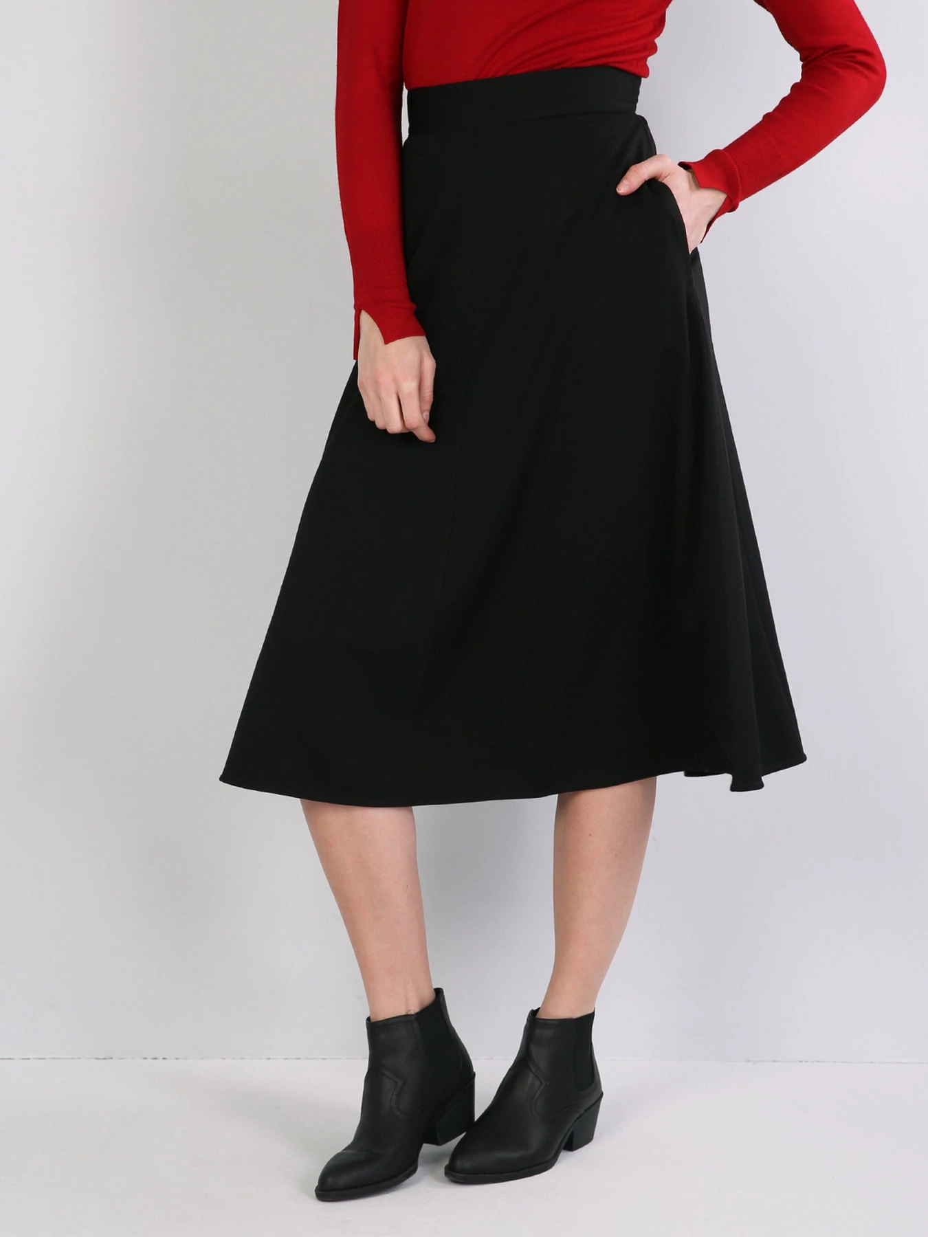 Спідниці Colin’s модель CL1044921BLK Фото