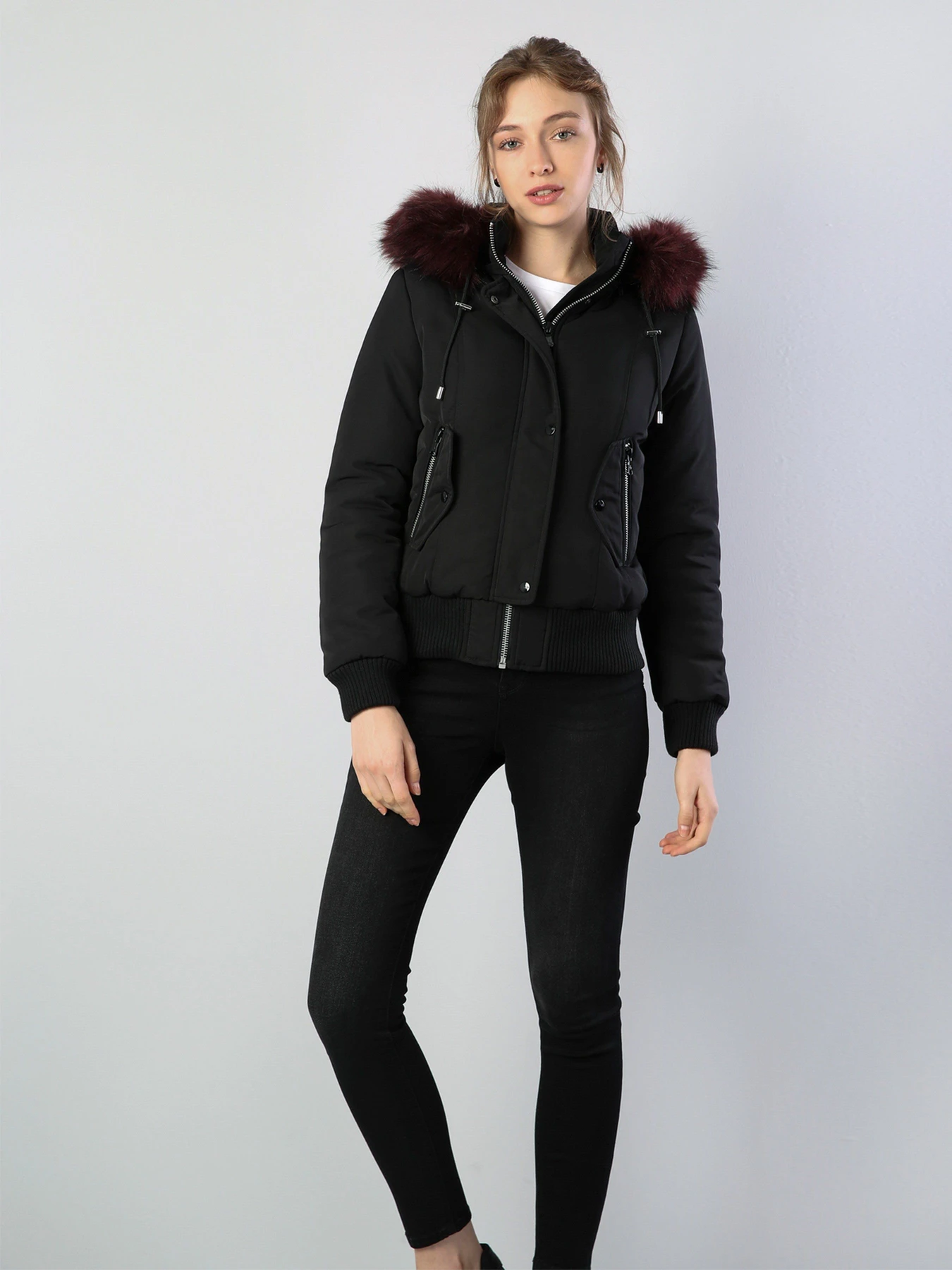 Куртки та дублянки Colin’s модель CL1035279BLK Фото