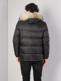 Куртки и дубленки Colin’s модель CL1036064BLK Фото