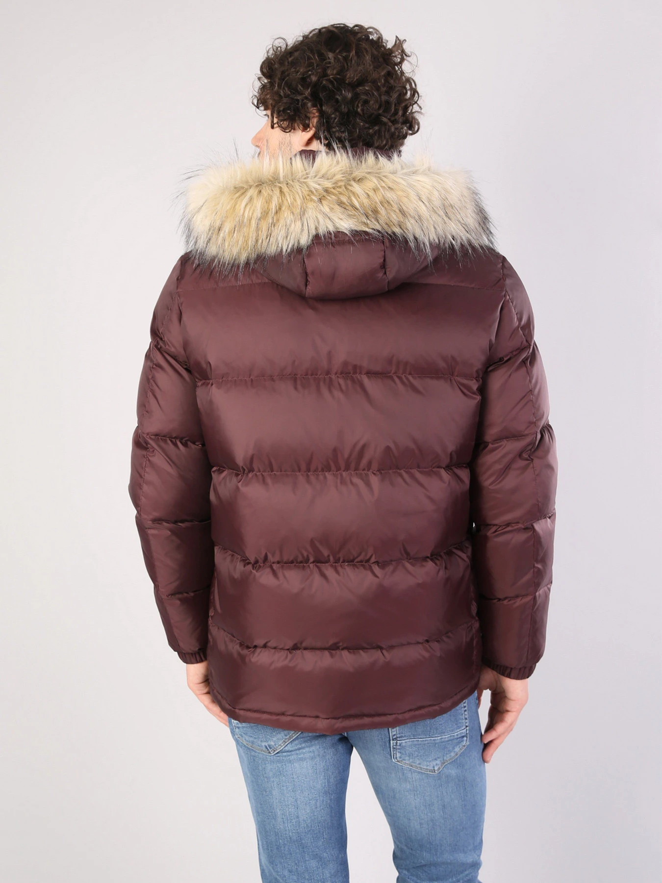 Куртки и дубленки Colin’s модель CL1036064BRD Куртки и дубленки Colin’s модель CL1036064BRD Фото