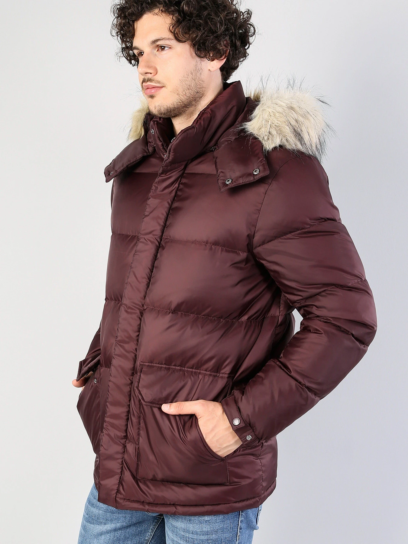 Куртки и дубленки Colin’s модель CL1036064BRD Куртки и дубленки Colin’s модель CL1036064BRD Фото