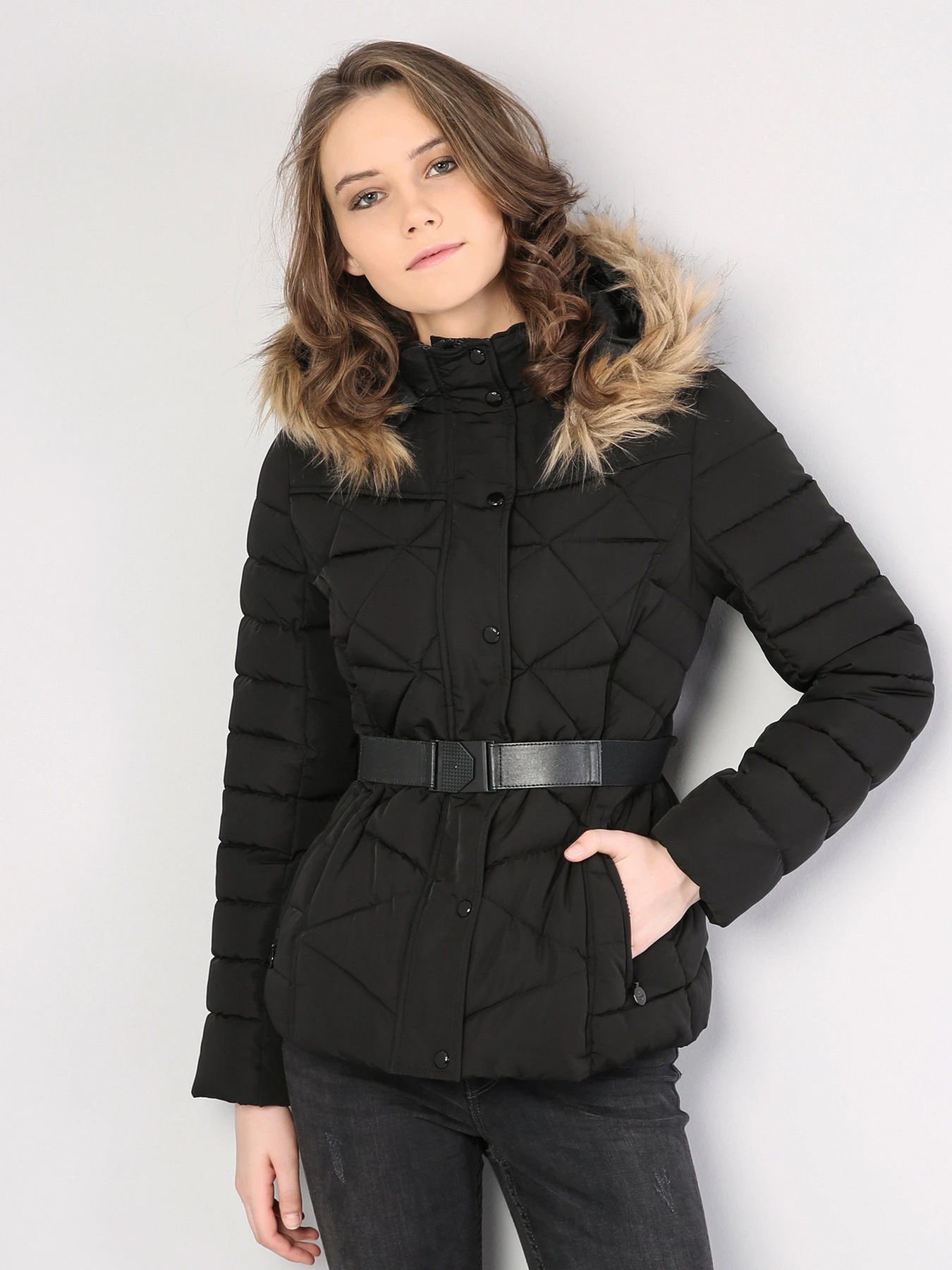 Куртки та дублянки Colin’s модель CL1036114BLK Фото