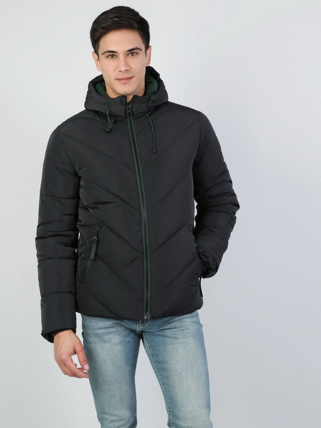 Куртки и дубленки Colin’s модель CL1045507BLK Куртки и дубленки Colin’s модель CL1045507BLK Фото