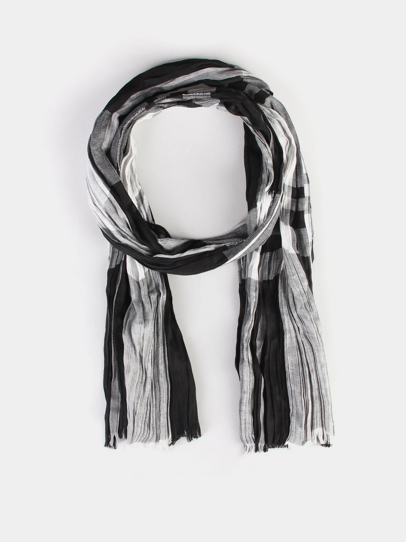 Шарфы и платки Colin’s модель CL1035411BLK Шарфы и платки Colin’s модель CL1035411BLK Фото