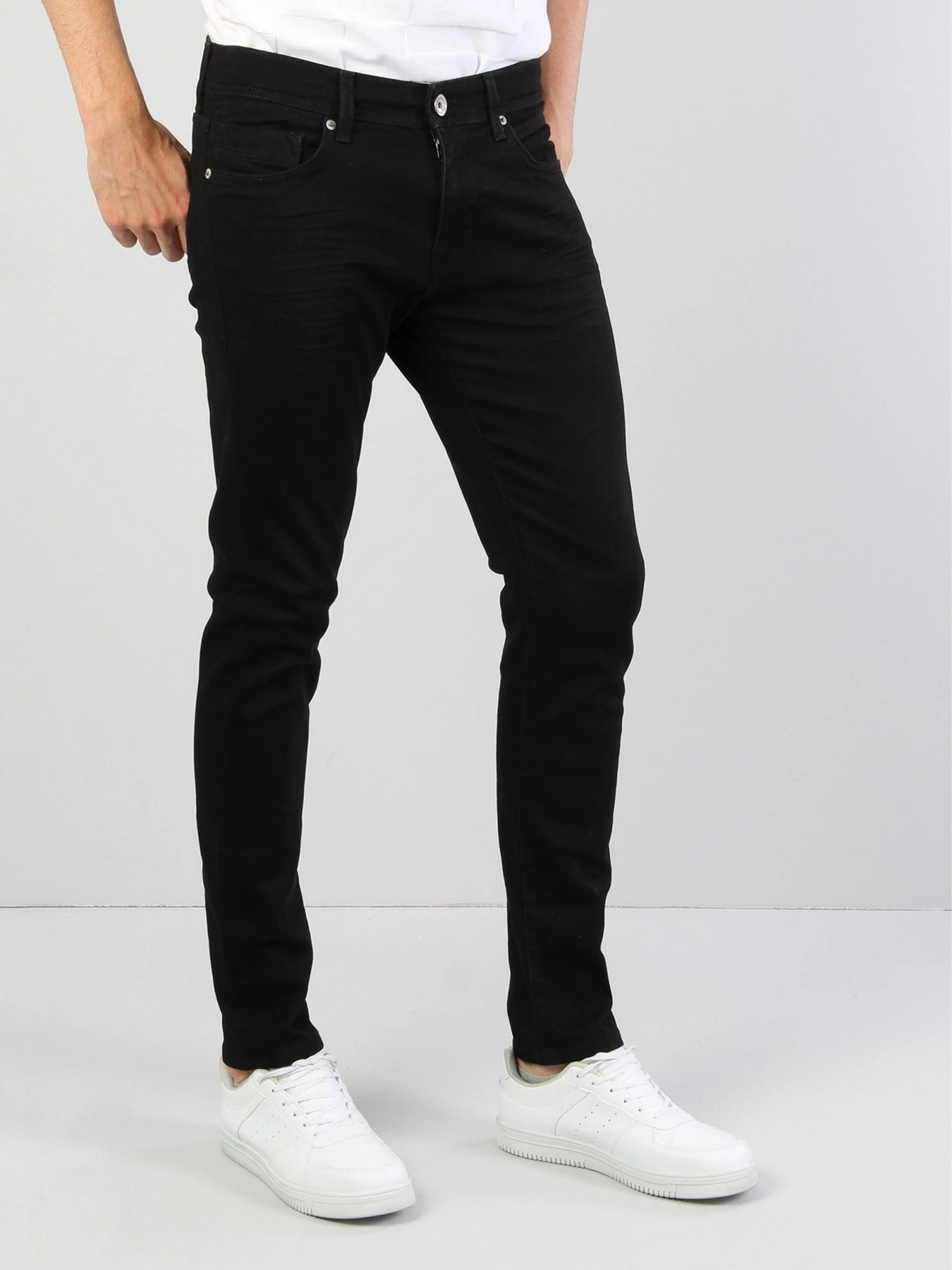 Джинсы Colin’s 041 Danny Slim модель CL1031097DN06270 Джинсы Colin’s 041 Danny Slim модель CL1031097DN06270 Фото