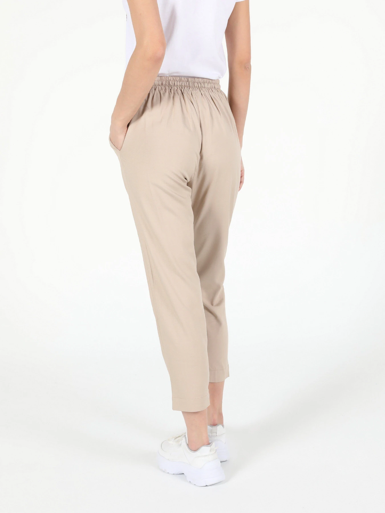 Брюки Colin’s модель CL1053353BEI Брюки Colin’s модель CL1053353BEI Фото