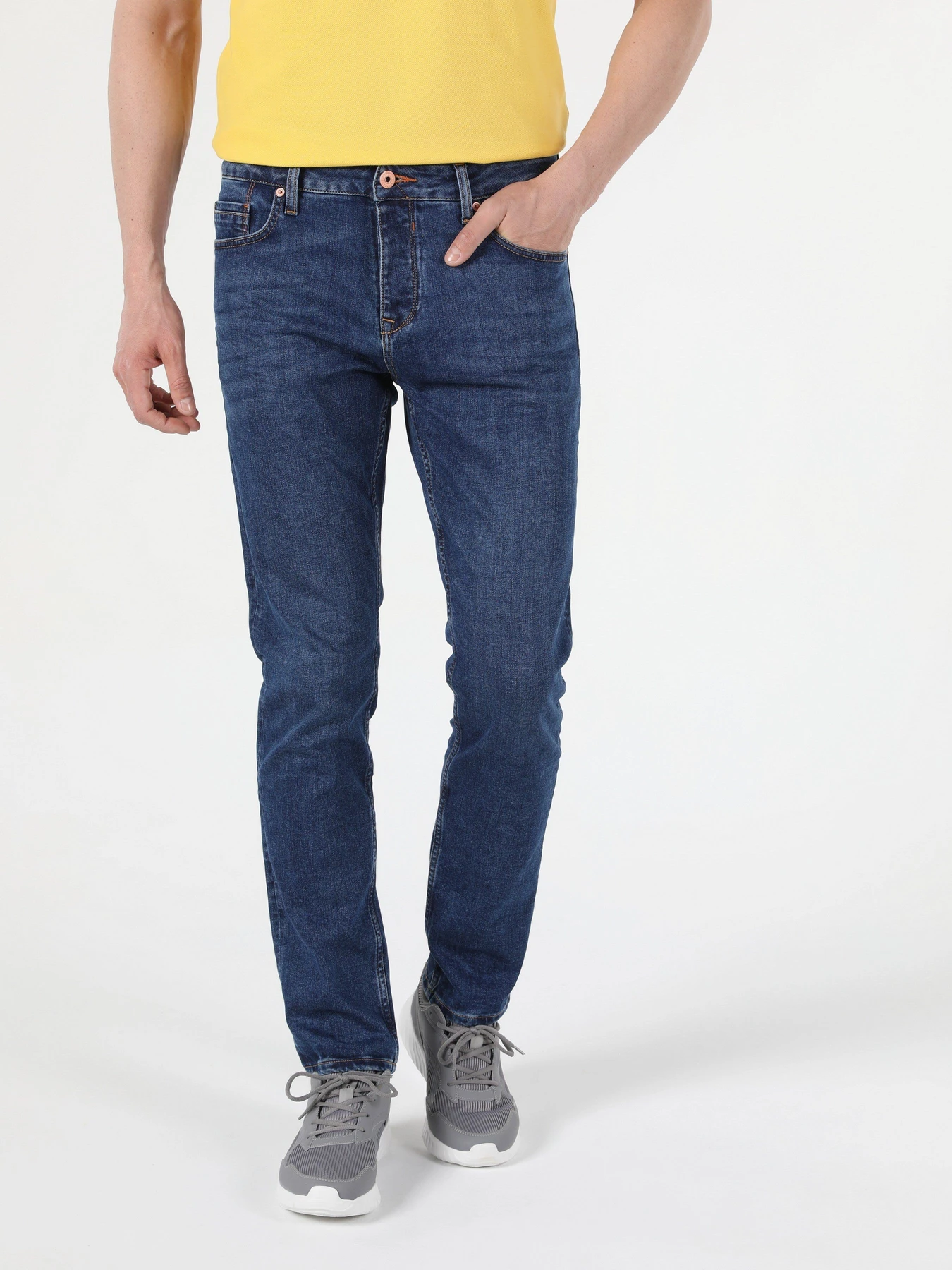 Джинсы Colin’s 044 Karl Straight модель CL1053089DN41284 Фото