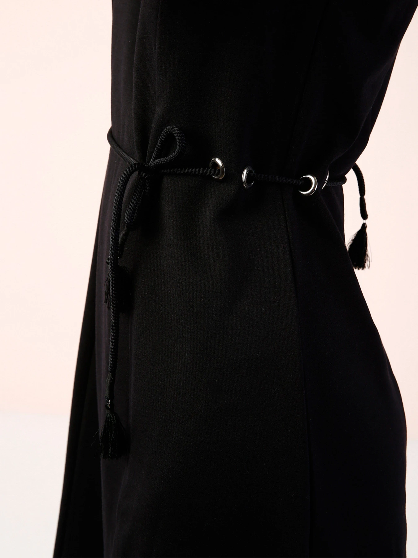Платья Colin’s модель CL1031532BLK Платья Colin’s модель CL1031532BLK Фото