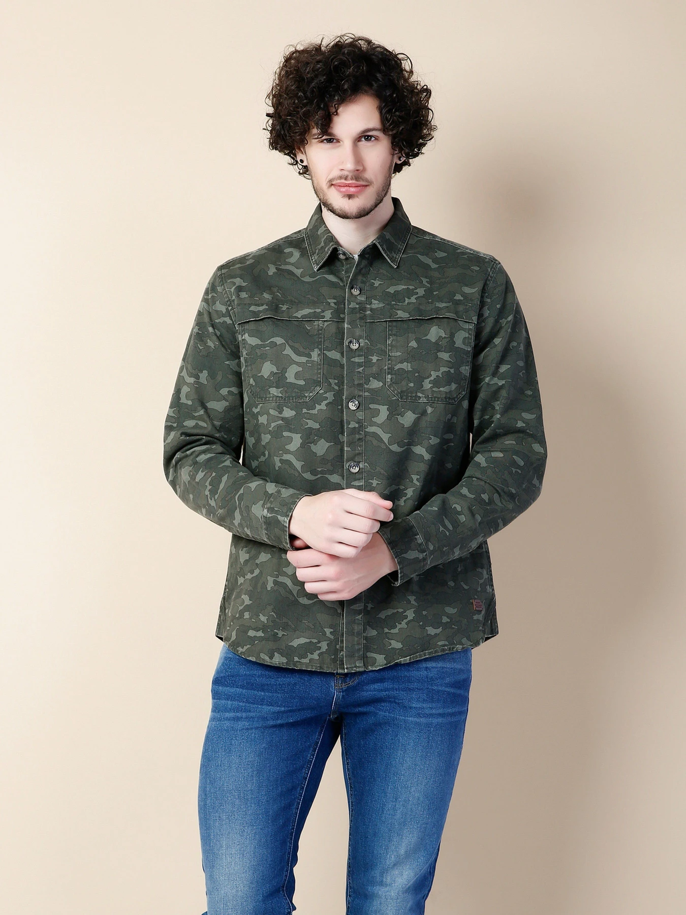 Рубашки Colin’s модель CL1032673KHA Рубашки Colin’s модель CL1032673KHA Фото