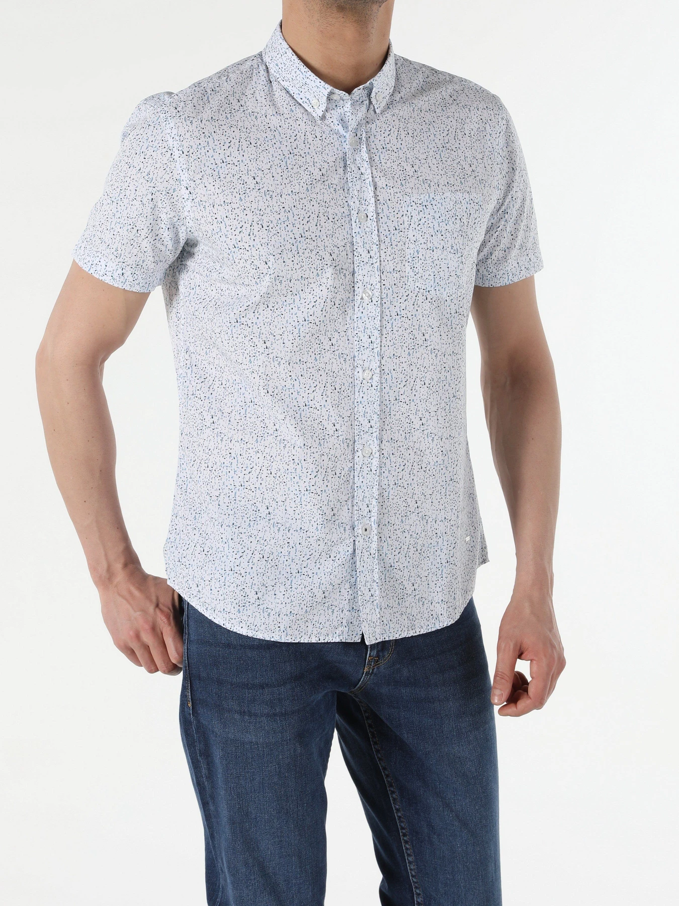 Рубашки Colin’s модель CL1049277WHT Рубашки Colin’s модель CL1049277WHT Фото