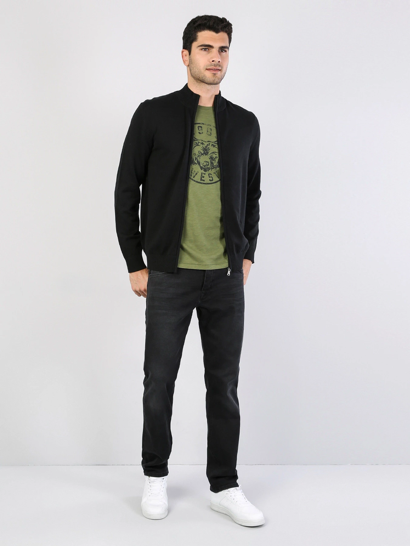 Свитры и кардиганы Colin’s модель CL1023205BLK Свитры и кардиганы Colin’s модель CL1023205BLK Фото