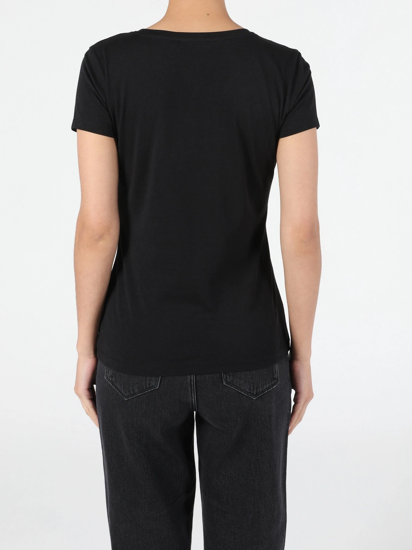 Футболки і поло Colin’s модель CL1053338BLK Футболки і поло Colin’s модель CL1053338BLK Фото
