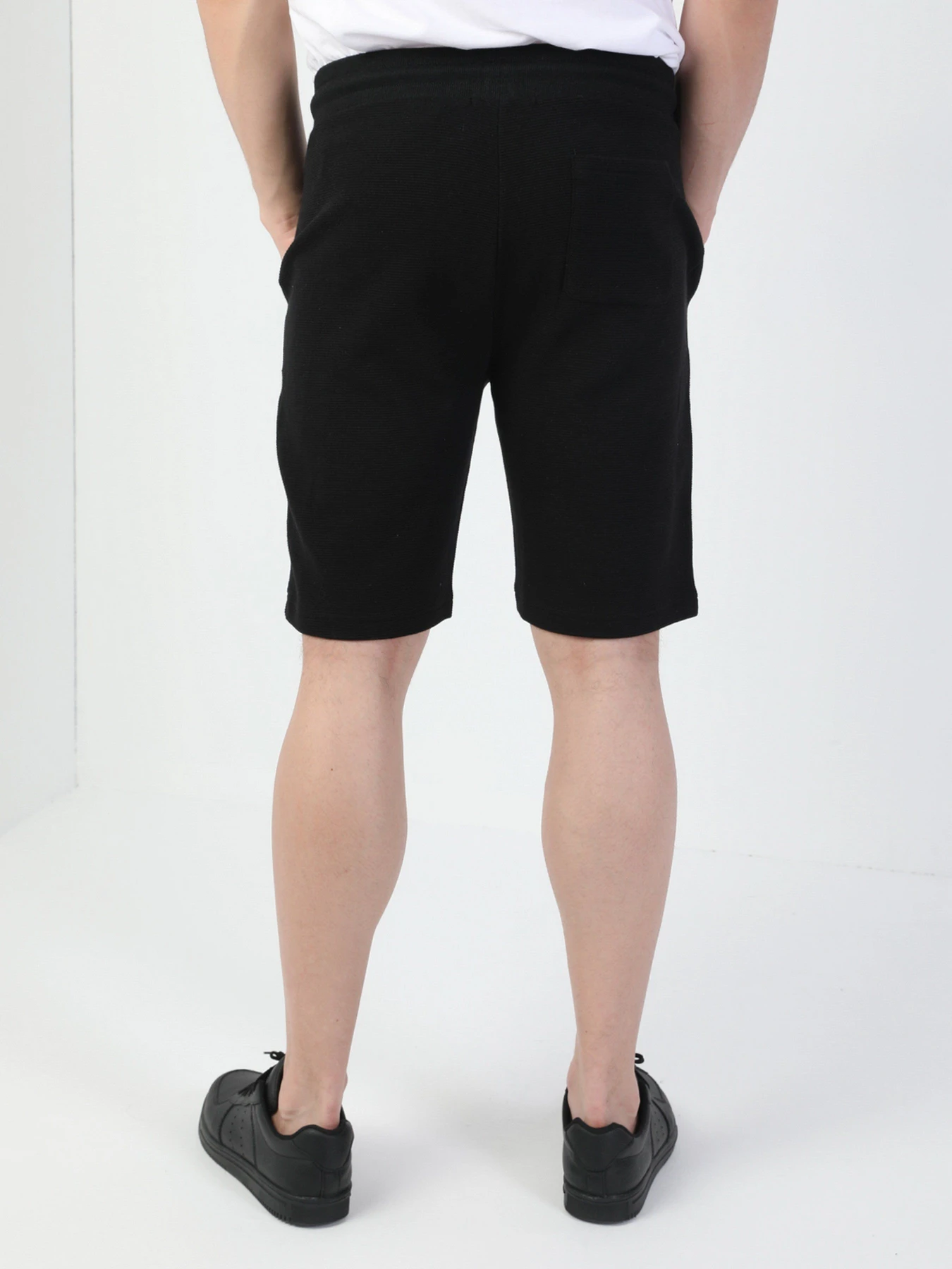 Шорты Colin’s модель CL1049501BLK Шорты Colin’s модель CL1049501BLK Фото