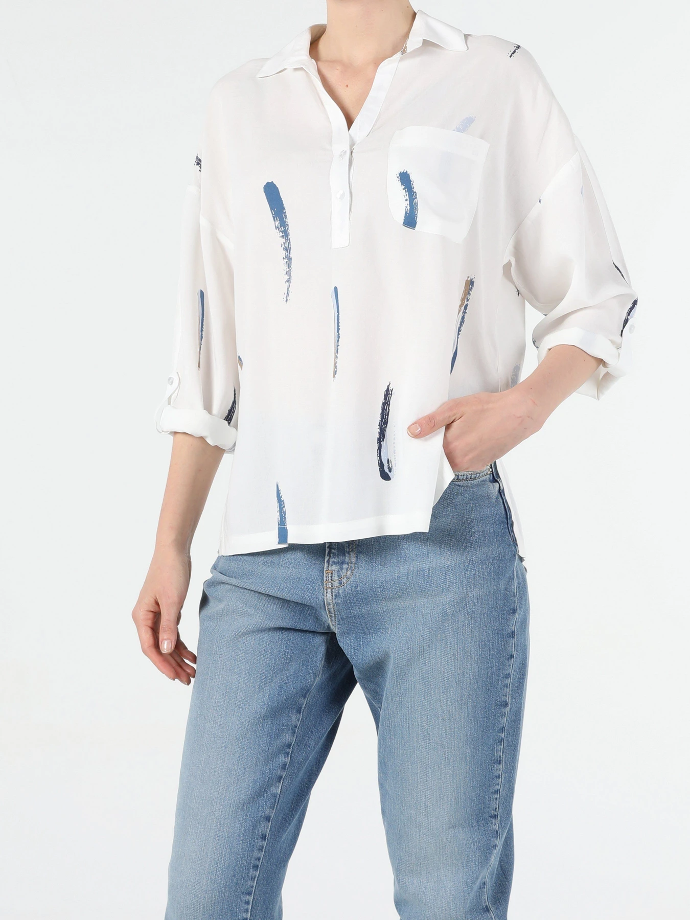 Сорочки Colin’s модель CL1054139OFW Сорочки Colin’s модель CL1054139OFW Фото