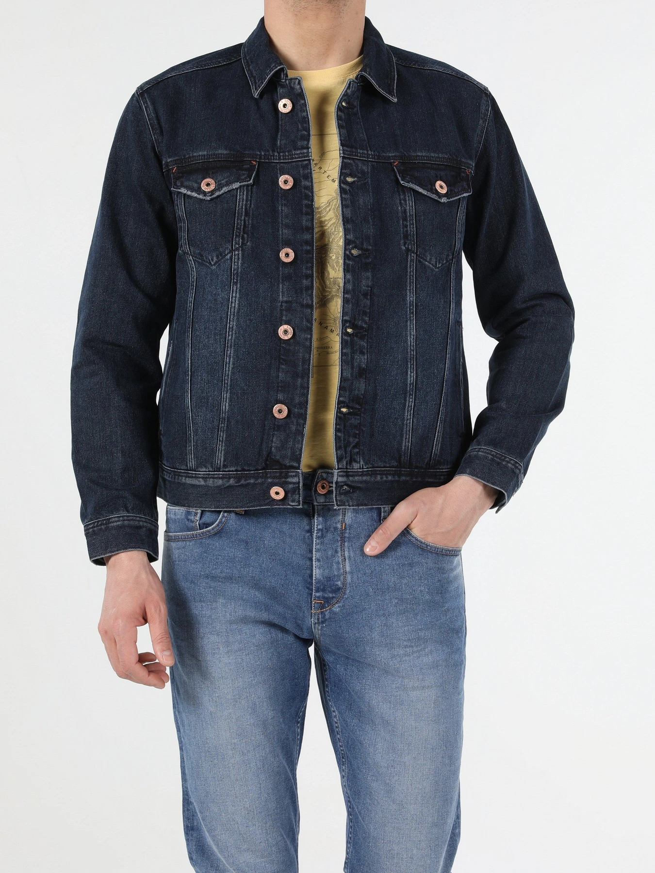 Куртки и дубленки Colin’s модель CL1054755DN41201 Куртки и дубленки Colin’s модель CL1054755DN41201 Фото