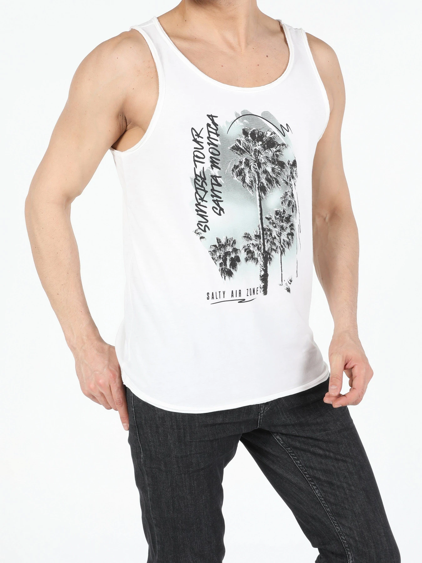 Одежда для дома и сна Colin’s модель CL1054464WHT Одежда для дома и сна Colin’s модель CL1054464WHT Фото