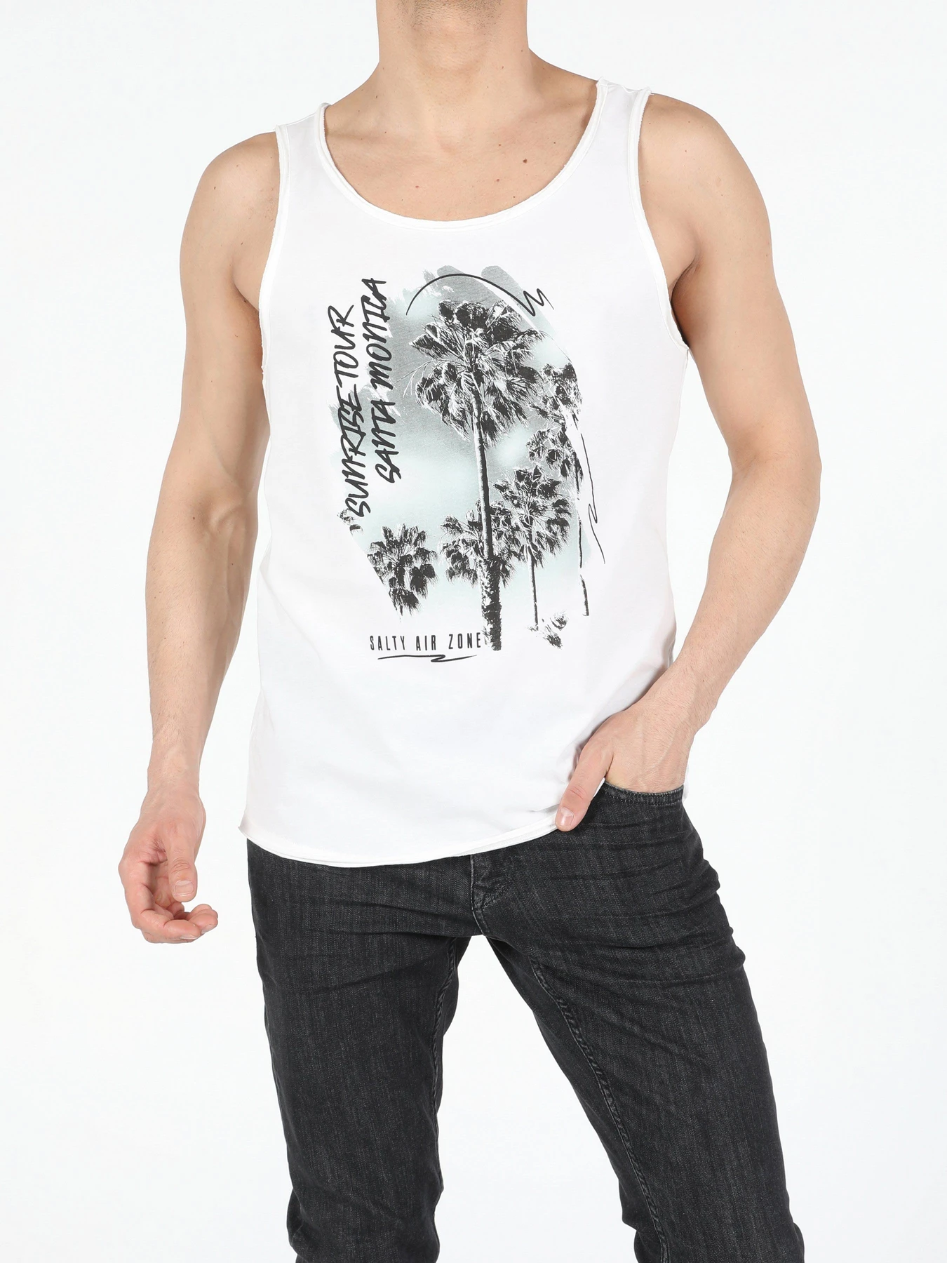 Одежда для дома и сна Colin’s модель CL1054464WHT Одежда для дома и сна Colin’s модель CL1054464WHT Фото