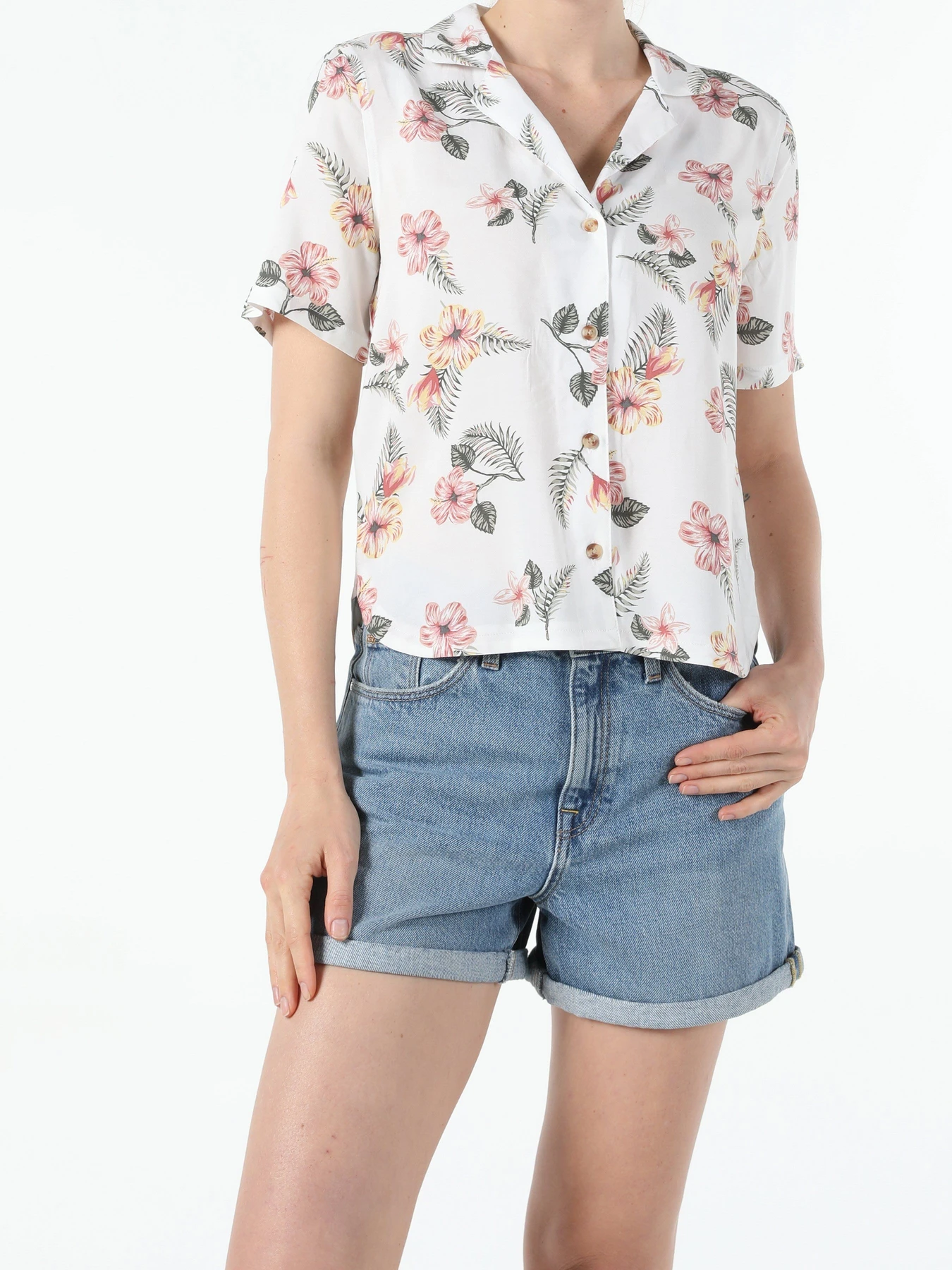 Рубашки Colin’s модель CL1054190MTC Рубашки Colin’s модель CL1054190MTC Фото