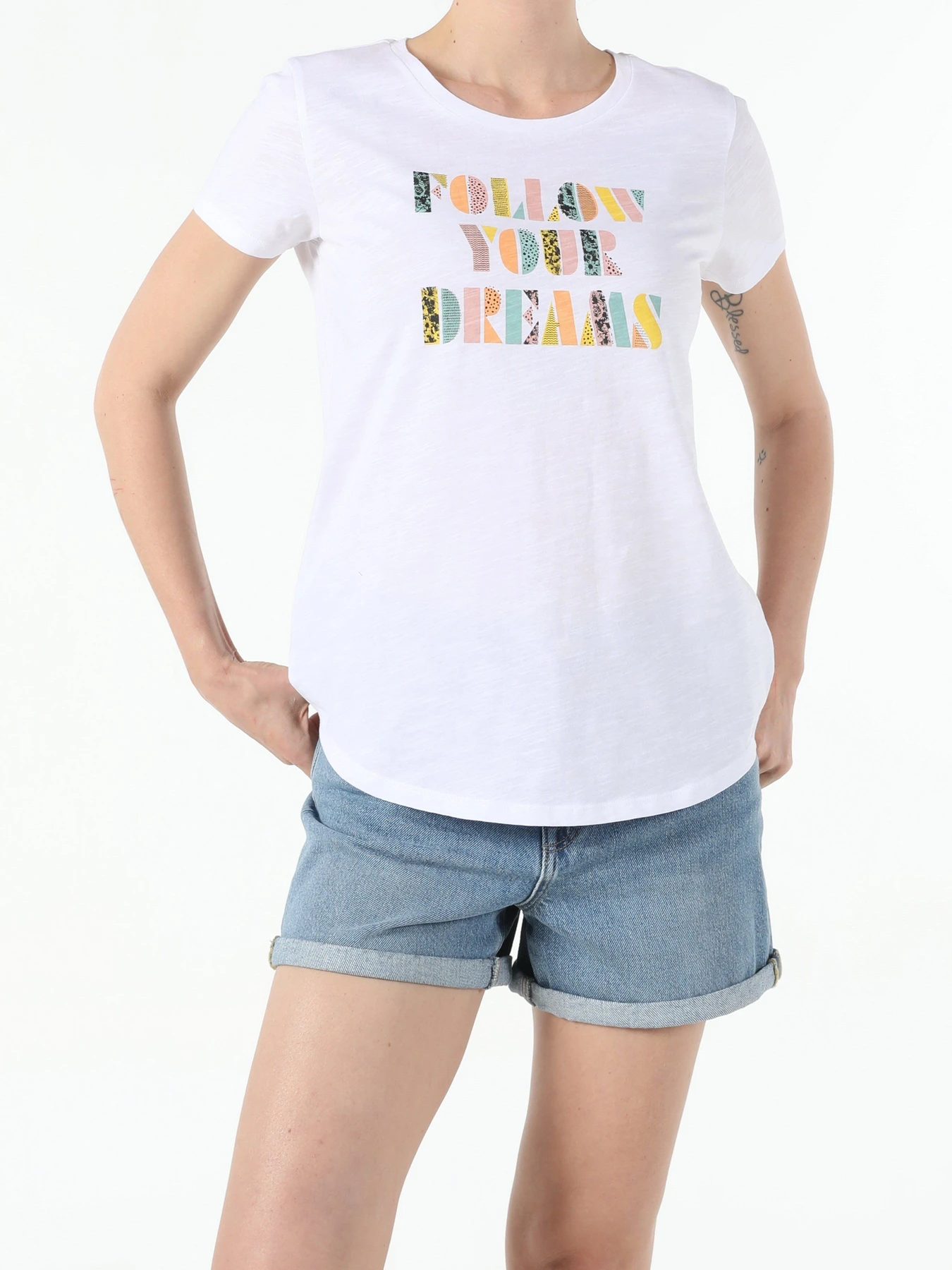 Футболки и поло Colin’s модель CL1054336WHT Футболки и поло Colin’s модель CL1054336WHT Фото
