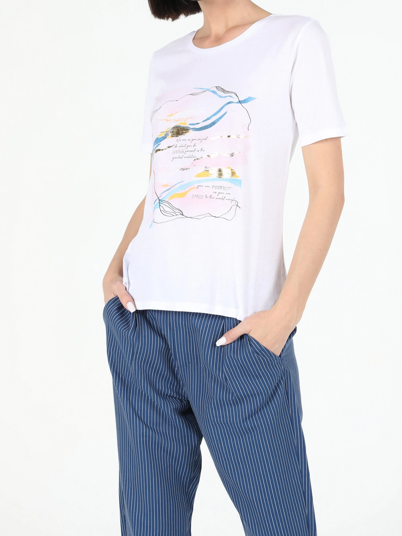 Футболки и поло Colin’s модель CL1054394WHT Футболки и поло Colin’s модель CL1054394WHT Фото