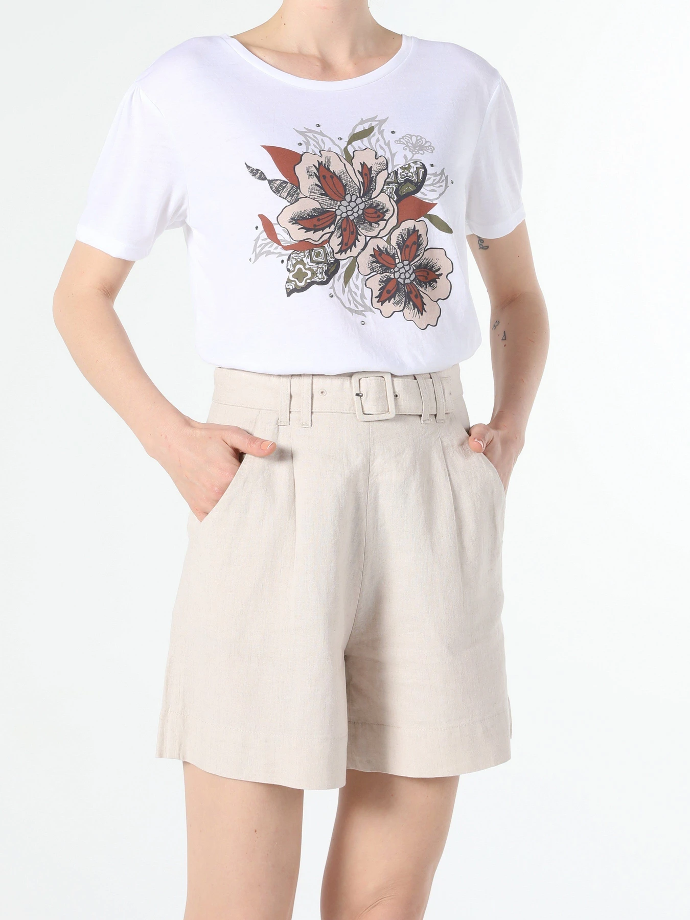 Футболки і поло Colin’s модель CL1056416WHT Футболки і поло Colin’s модель CL1056416WHT Фото