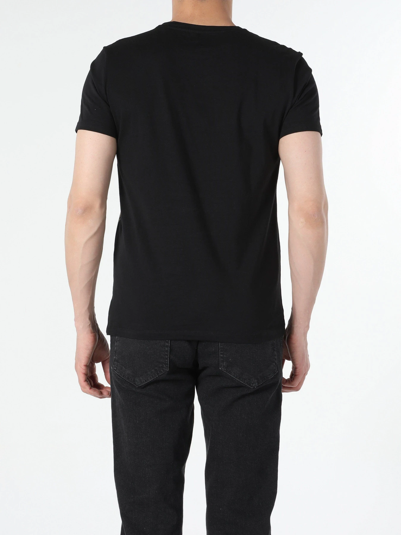 Футболки і поло Colin’s модель CL1056440BLK Футболки і поло Colin’s модель CL1056440BLK Фото