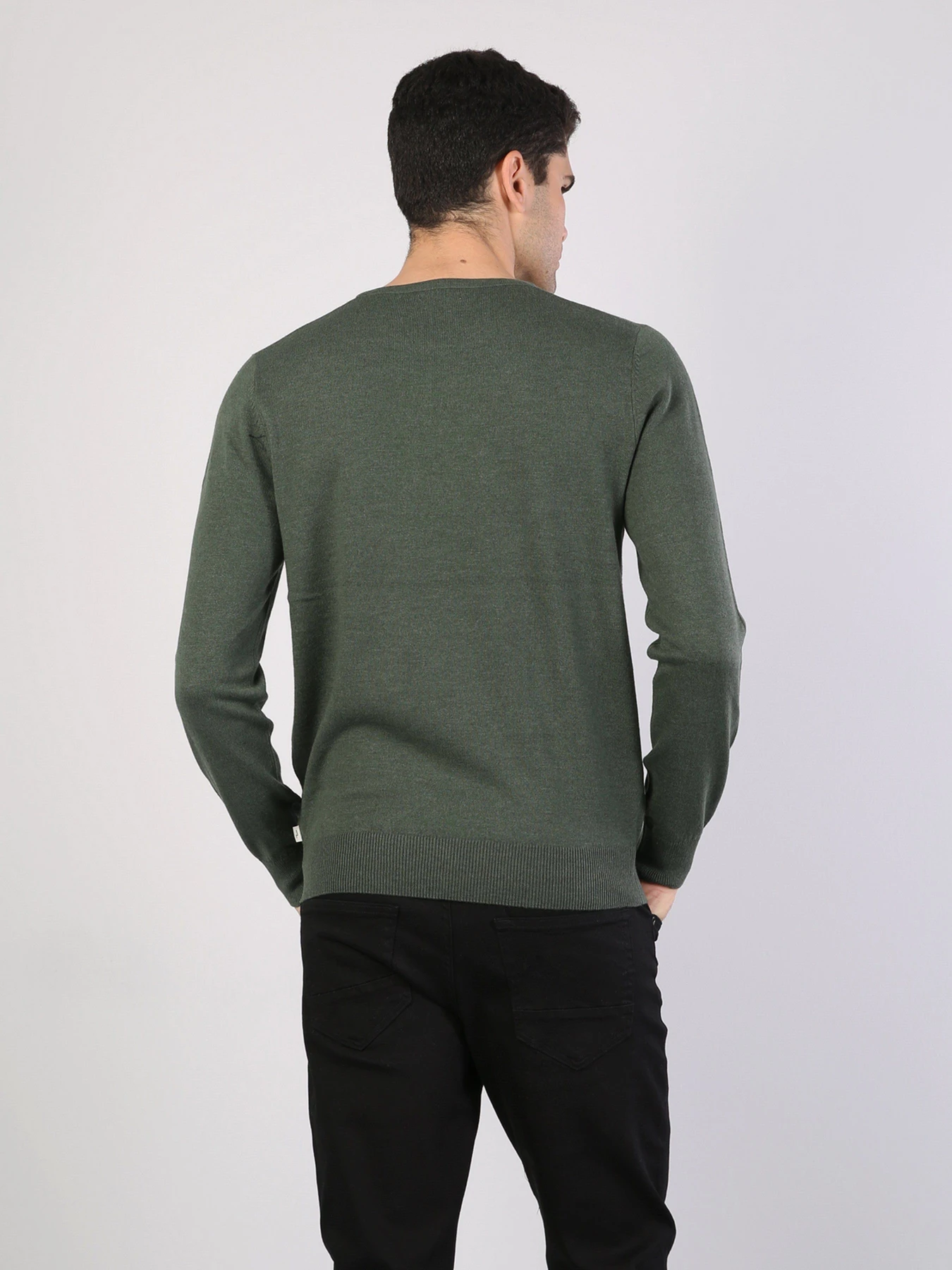Свитры и кардиганы Colin’s модель CL1023186GRM Свитры и кардиганы Colin’s модель CL1023186GRM Фото