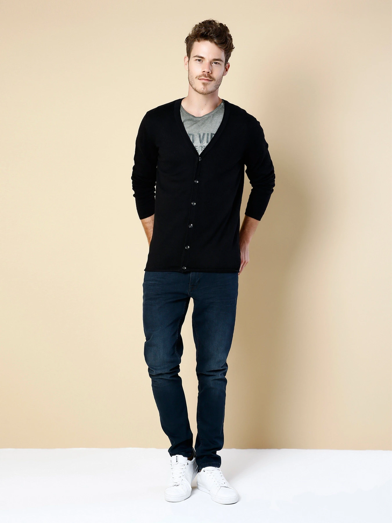 Светри та кардигани Colin’s модель CL1023261BLK Светри та кардигани Colin’s модель CL1023261BLK Фото
