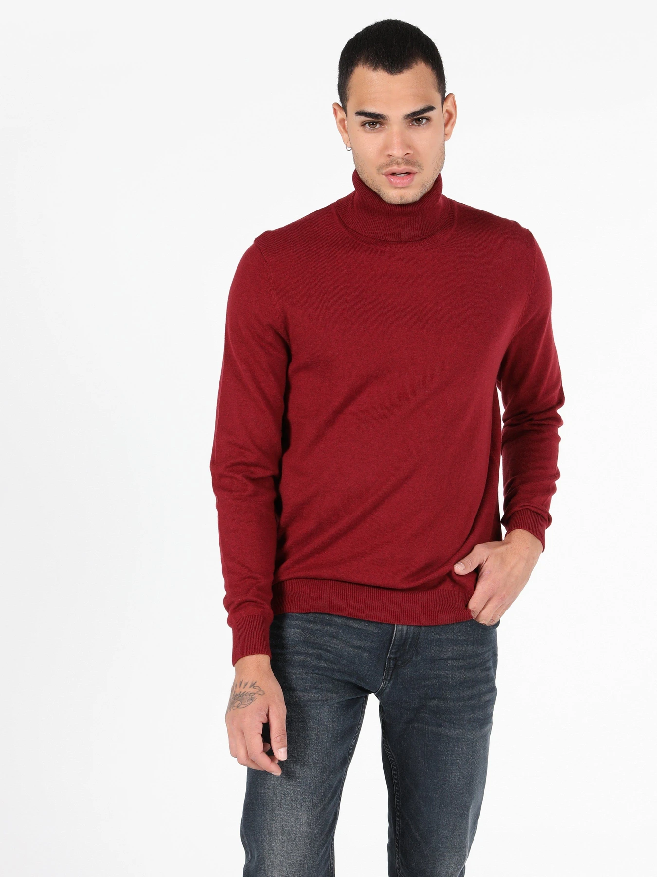 Свитры и кардиганы Colin’s модель CL1023624DPR Свитры и кардиганы Colin’s модель CL1023624DPR Фото