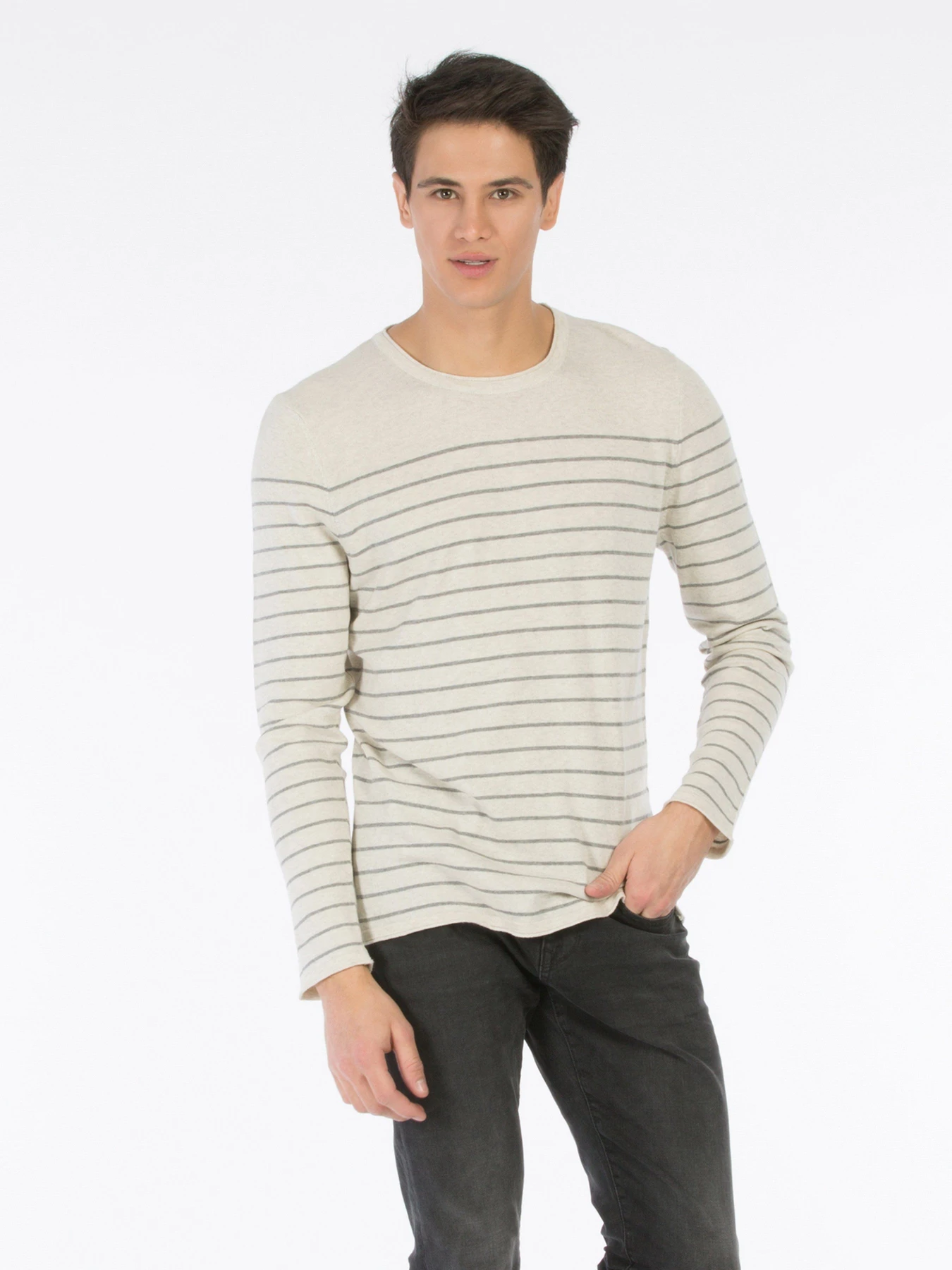 Свитры и кардиганы Colin’s модель CL1025038SNM Свитры и кардиганы Colin’s модель CL1025038SNM Фото