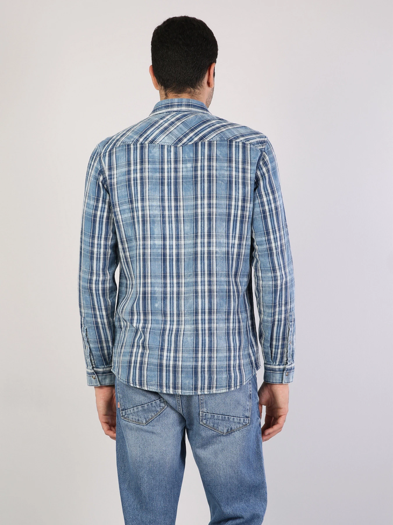 Рубашки Colin’s модель CL1034967BLI Рубашки Colin’s модель CL1034967BLI Фото