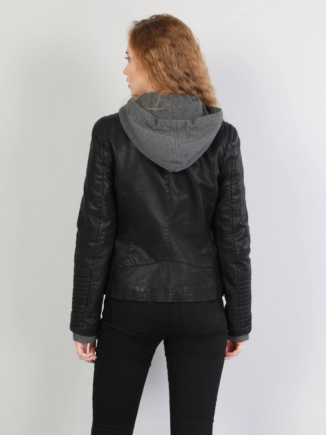 Куртки та дублянки Colin’s модель CL1044431BLK Куртки та дублянки Colin’s модель CL1044431BLK Фото