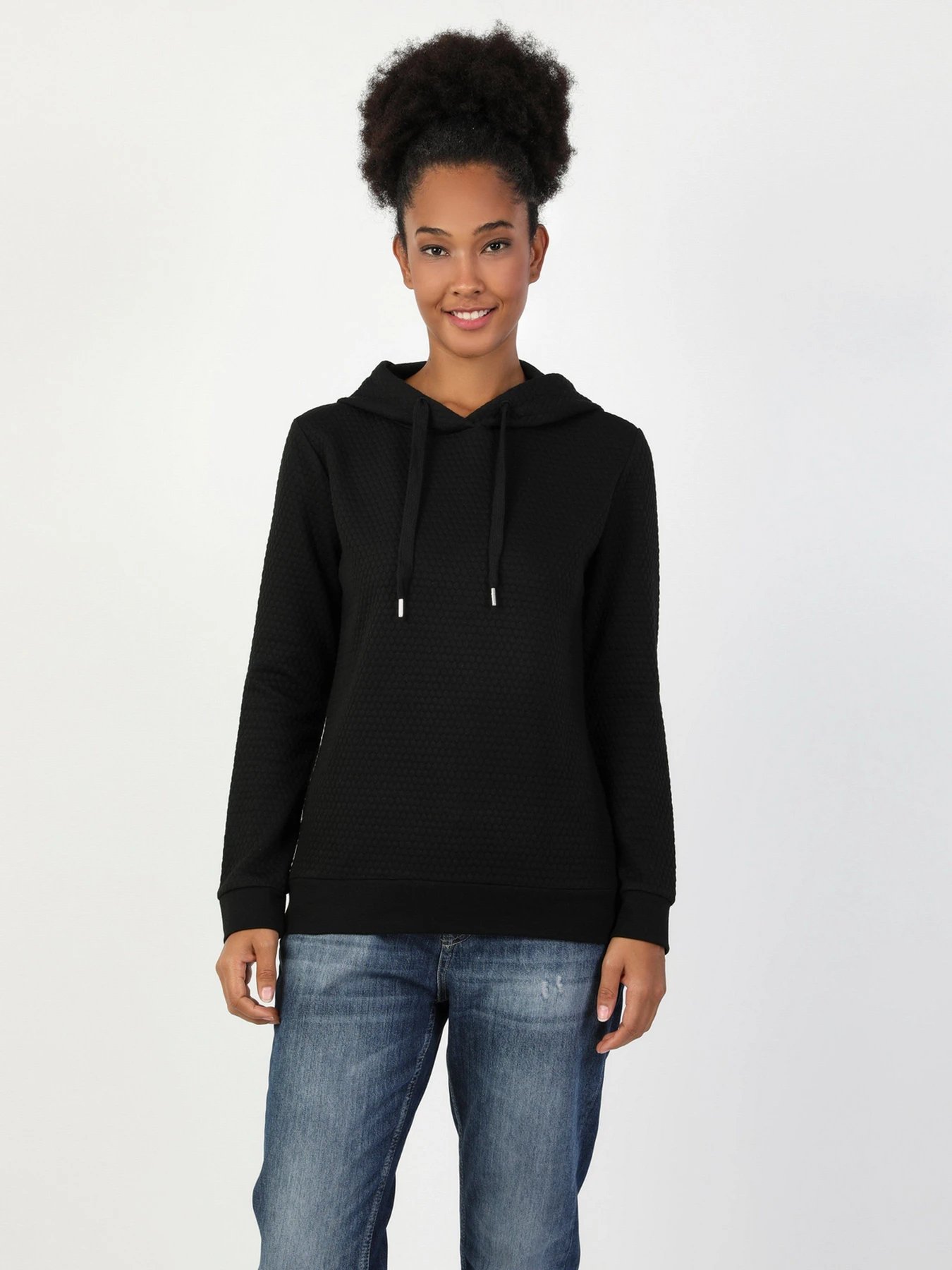 Худи и свитшоты Colin’s модель CL1046579BLK Худи и свитшоты Colin’s модель CL1046579BLK Фото