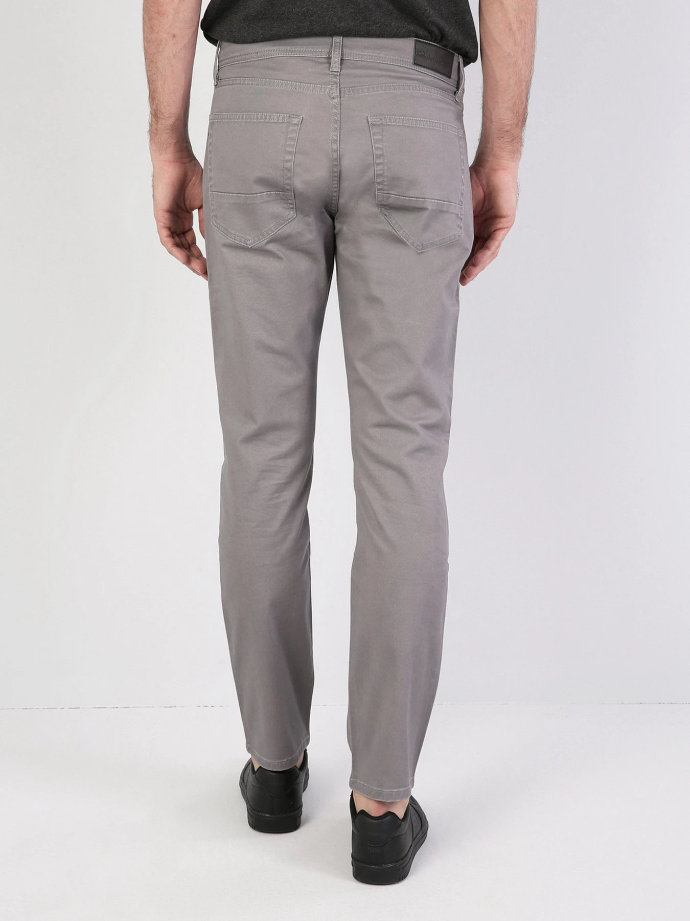 Брюки Colin’s модель CL1034593GRA Брюки Colin’s модель CL1034593GRA Фото