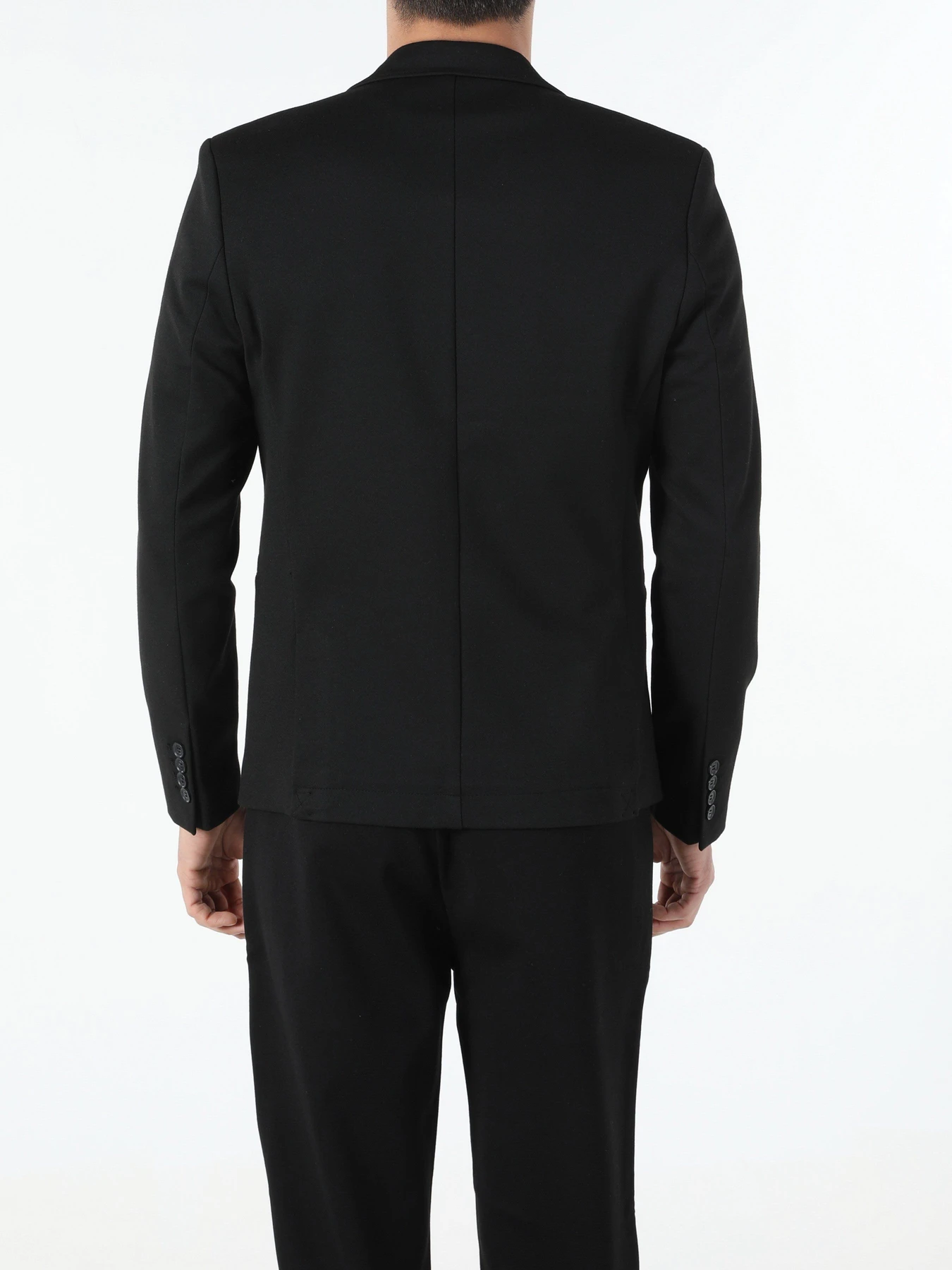 Пиджаки Colin’s модель CL1052960BLK Пиджаки Colin’s модель CL1052960BLK Фото