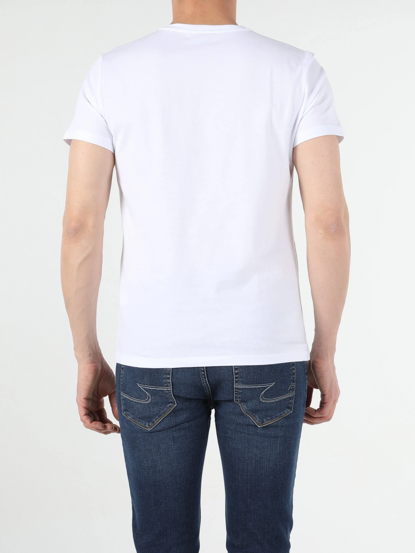 Футболки і поло Colin’s модель CL1053912WHT Футболки і поло Colin’s модель CL1053912WHT Фото