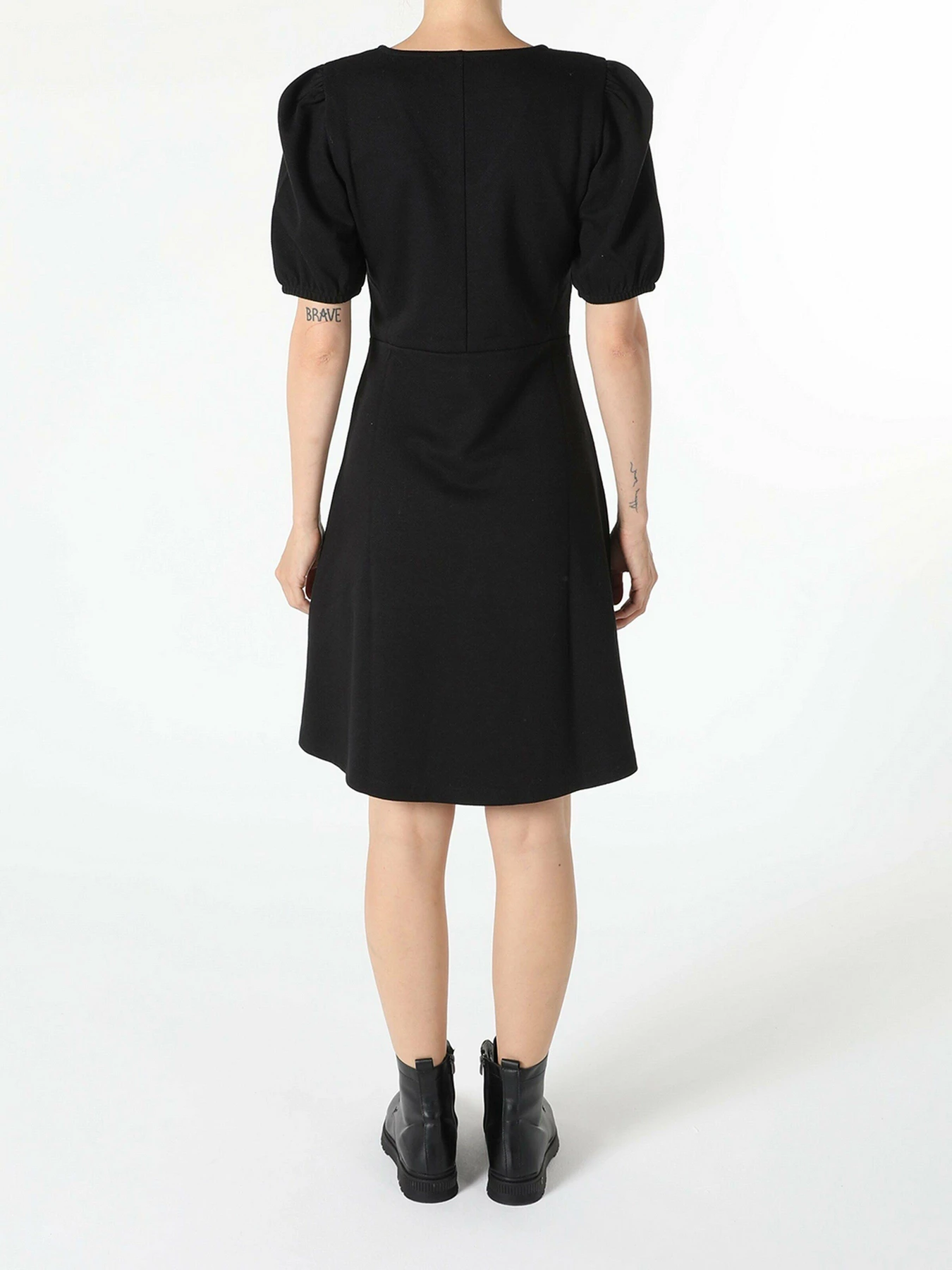 Платья Colin’s модель CL1055231BLK Платья Colin’s модель CL1055231BLK Фото