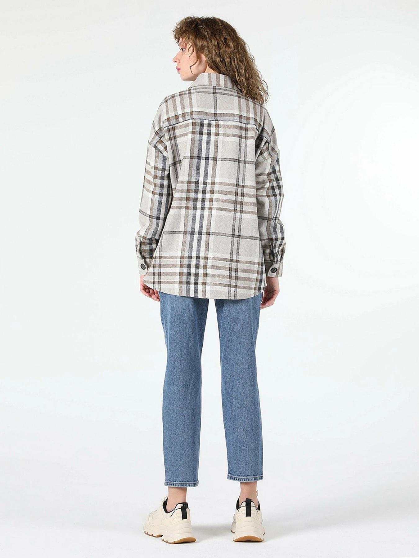 Куртки та дублянки Colin’s модель CL1055829BEI Куртки та дублянки Colin’s модель CL1055829BEI Фото