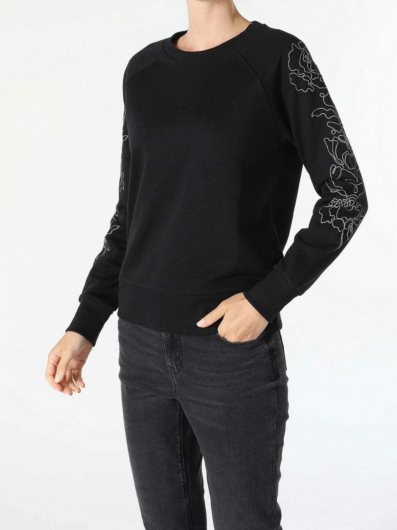 Худи и свитшоты Colin’s модель CL1055915BLK Худи и свитшоты Colin’s модель CL1055915BLK Фото