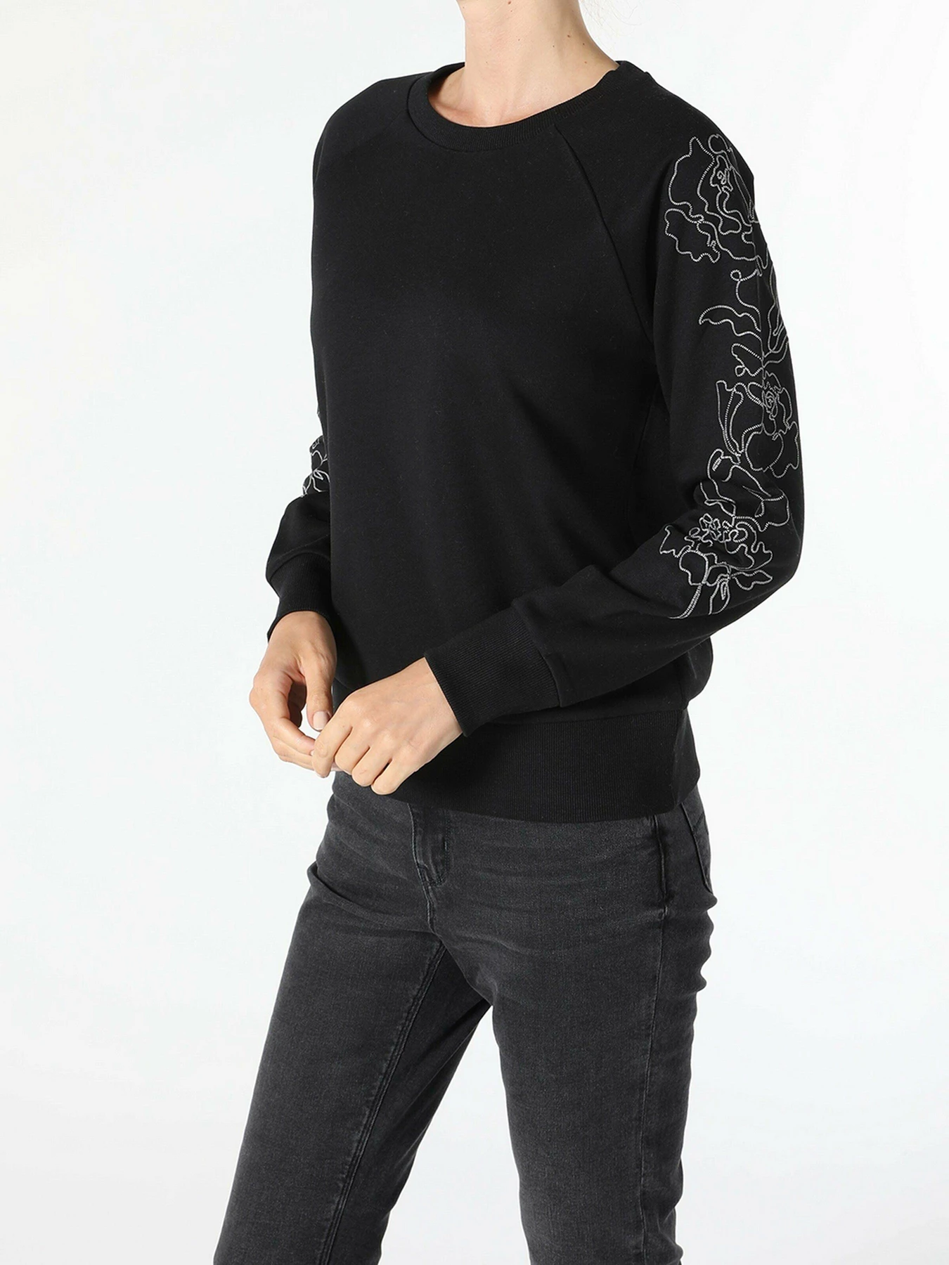 Худи и свитшоты Colin’s модель CL1055915BLK Худи и свитшоты Colin’s модель CL1055915BLK Фото