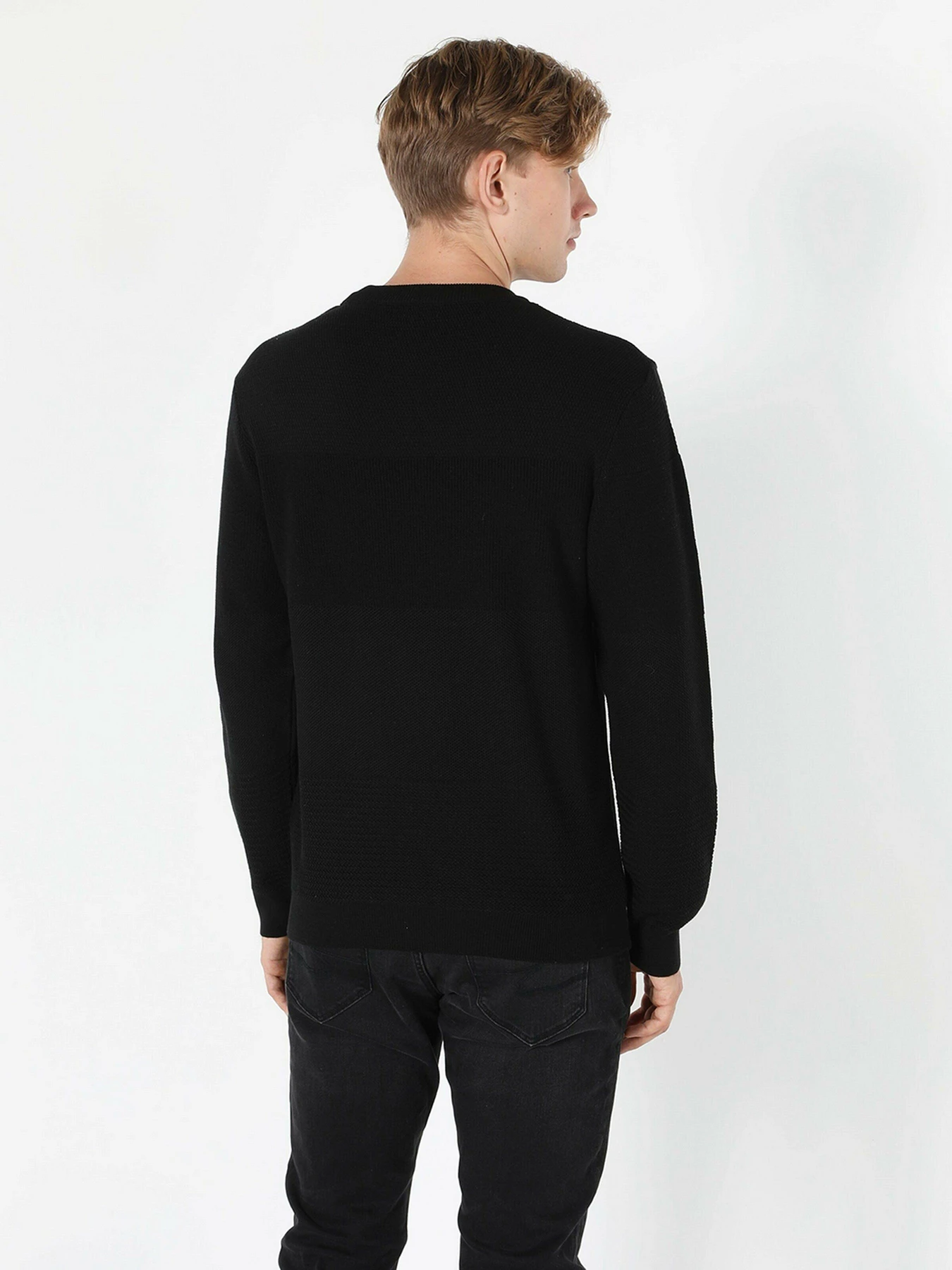 Свитры и кардиганы Colin’s модель CL1056032BLK Свитры и кардиганы Colin’s модель CL1056032BLK Фото