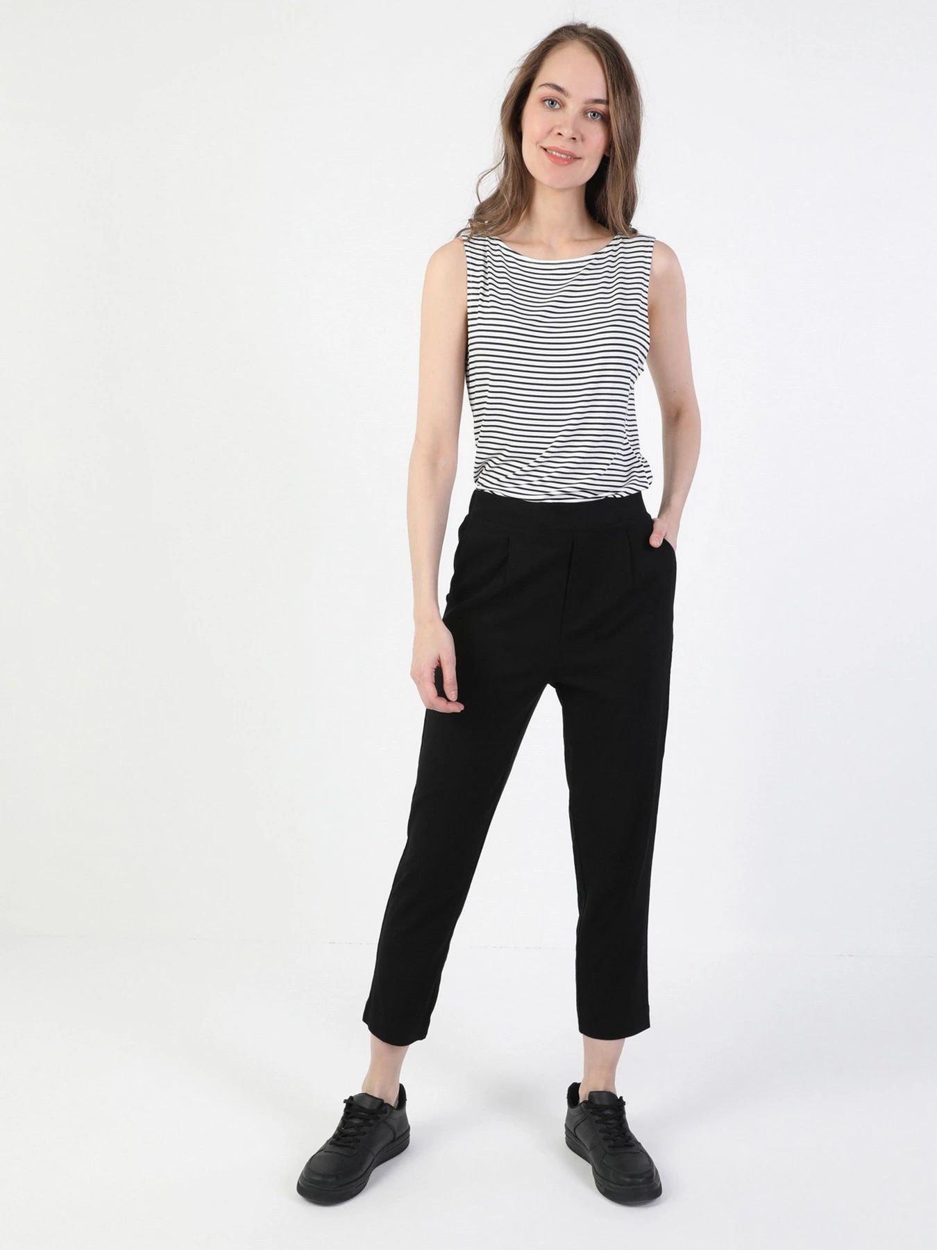 Штани Colin’s модель CL1048437BLK Штани Colin’s модель CL1048437BLK Фото