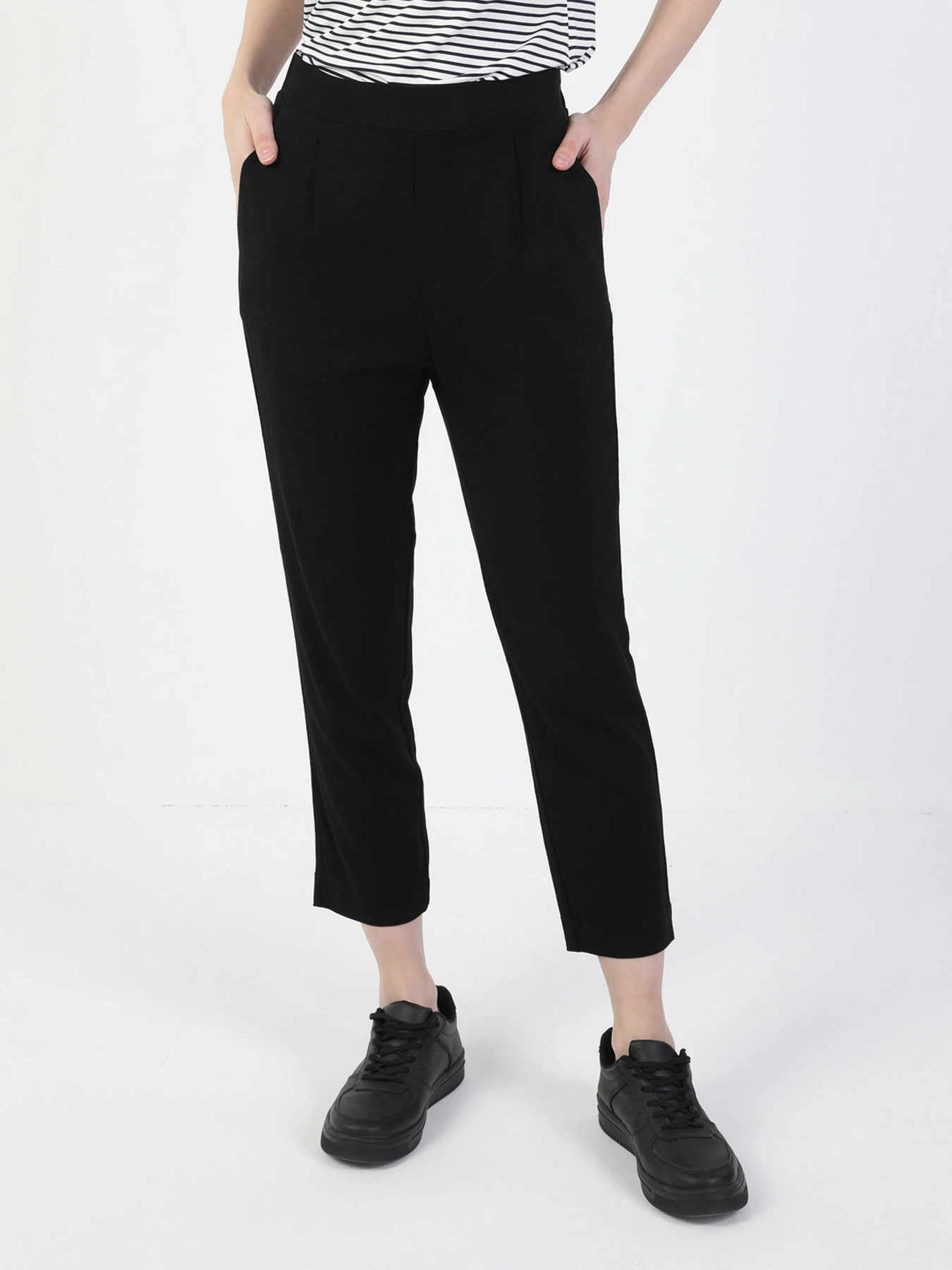 Штани Colin’s модель CL1048437BLK Штани Colin’s модель CL1048437BLK Фото